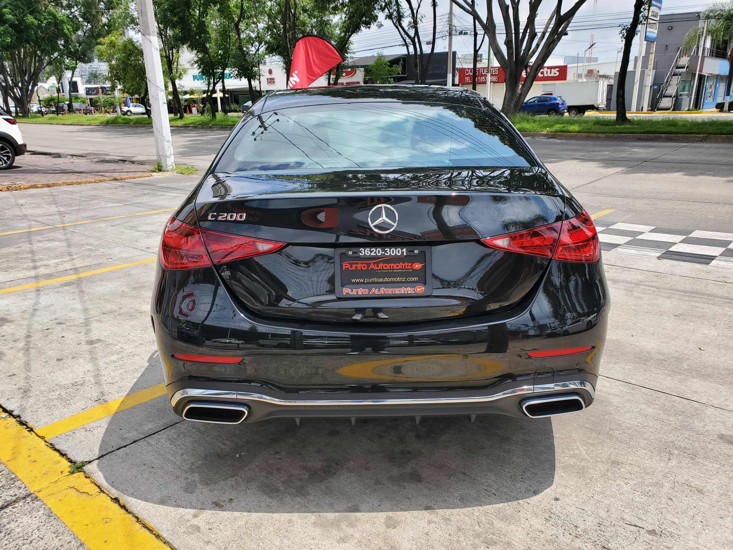 Mercedes-Benz Clase C 2022 Sport Automático Negro