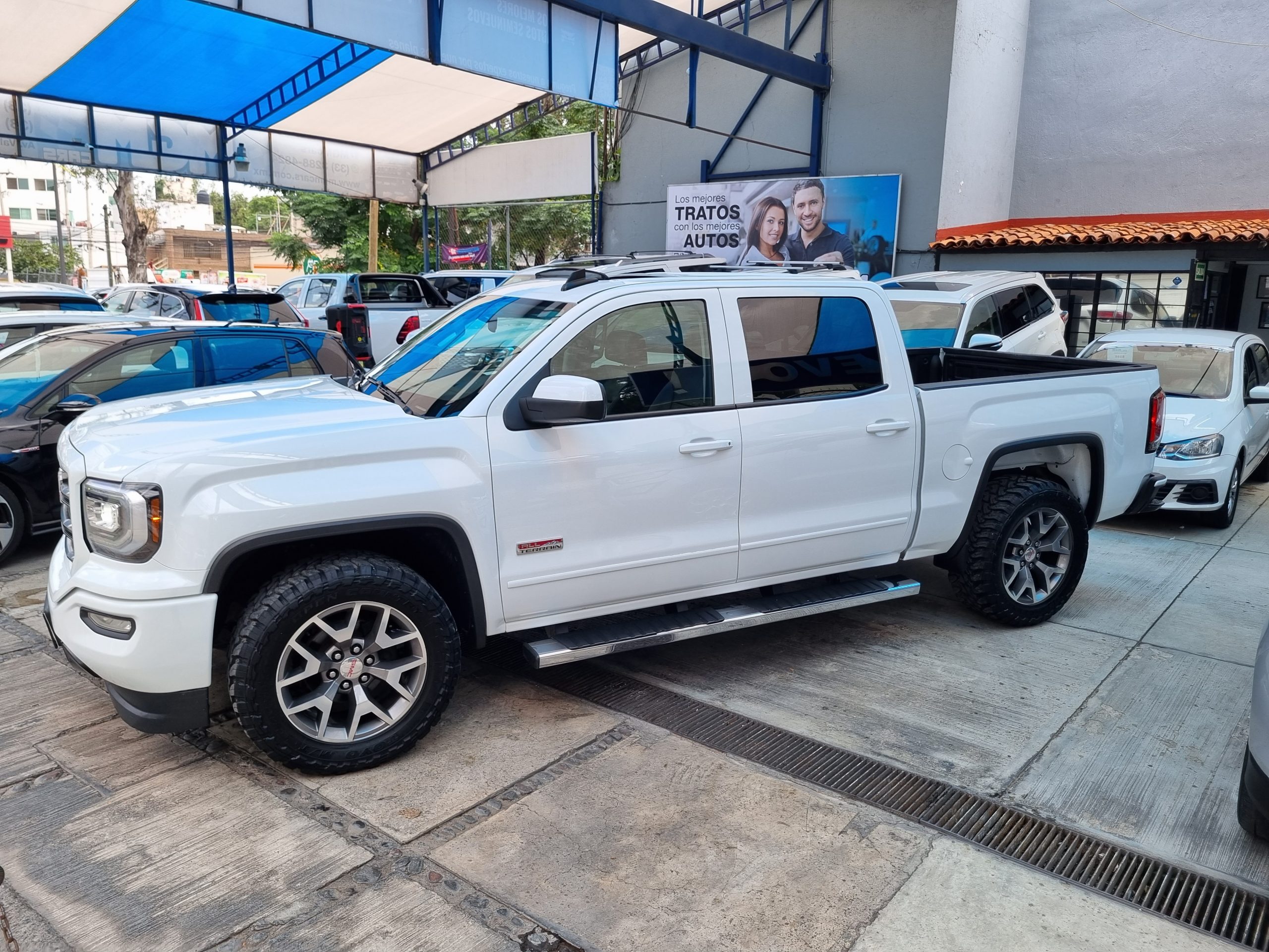 GMC Sierra 2017 ALL TERRAIN Automático Blanco