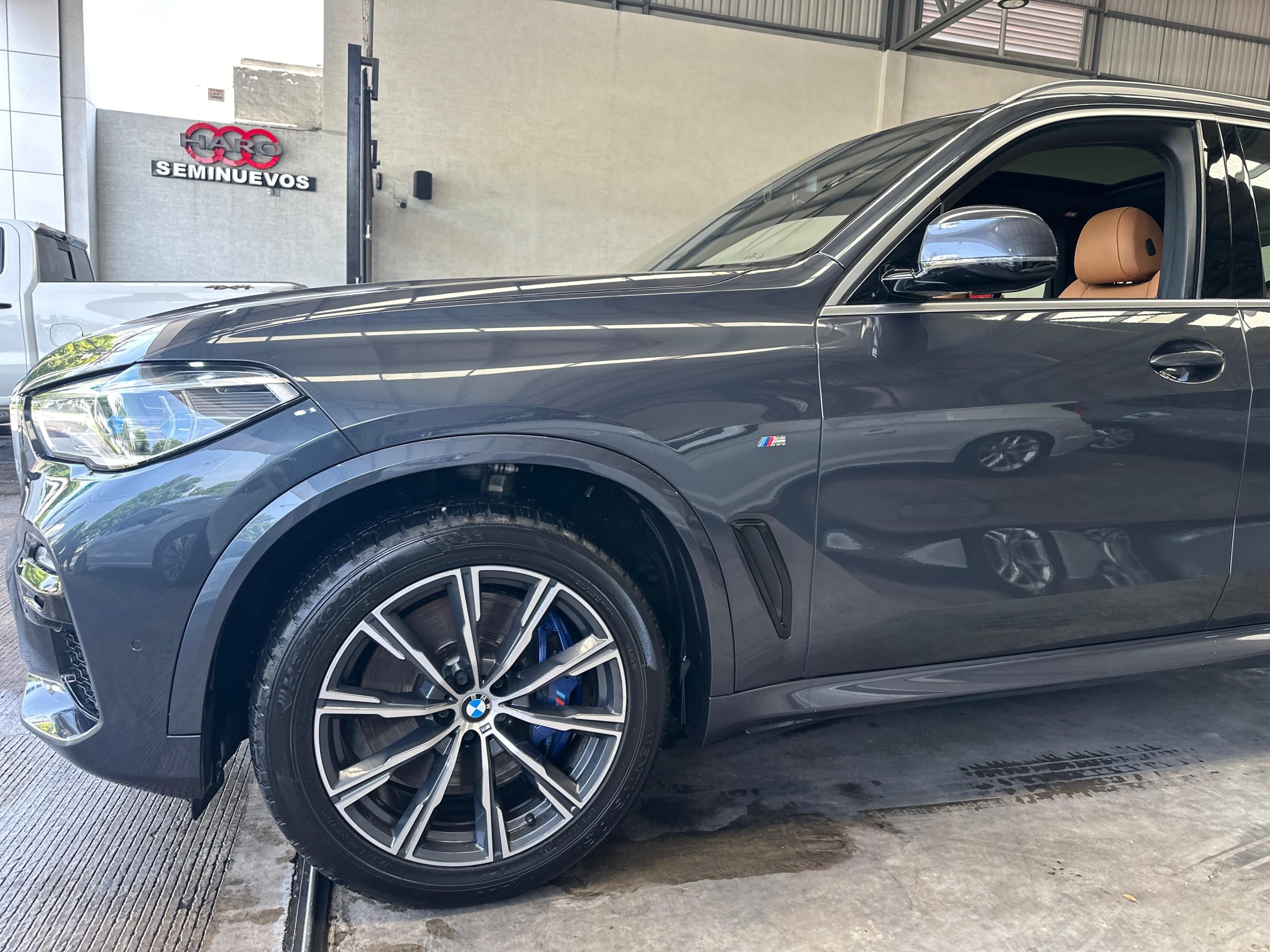 BMW X5 2019 M SPORT V6 Automático Gris