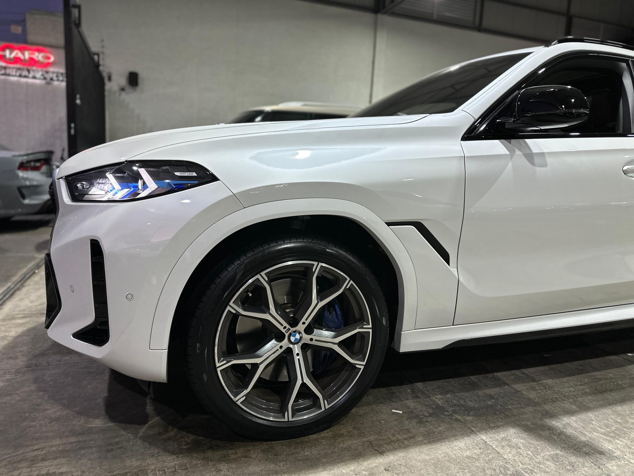 BMW X6 2024 M60 V8 Automático Negro