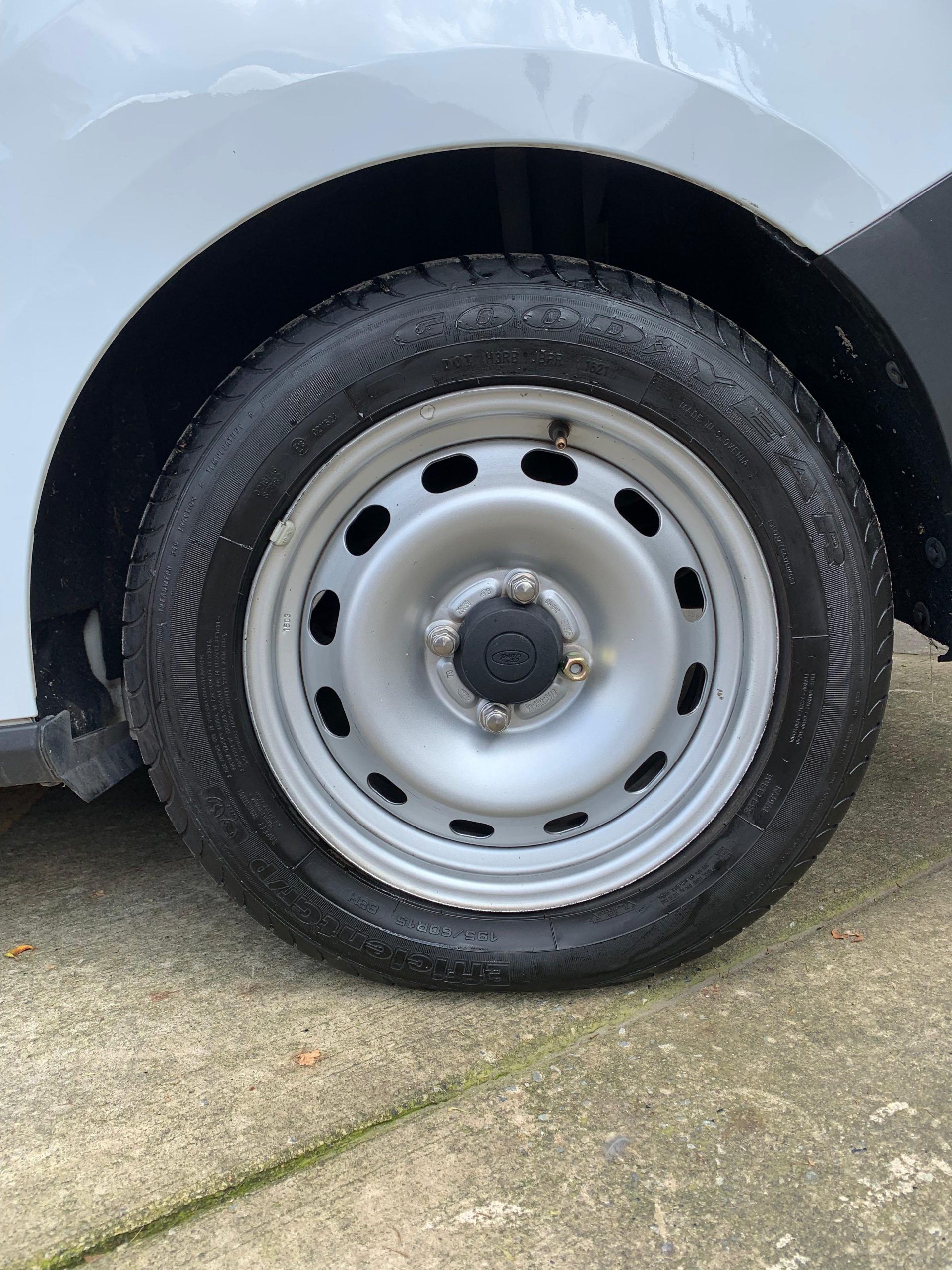 Ford Transit 2021 Manual Blanco