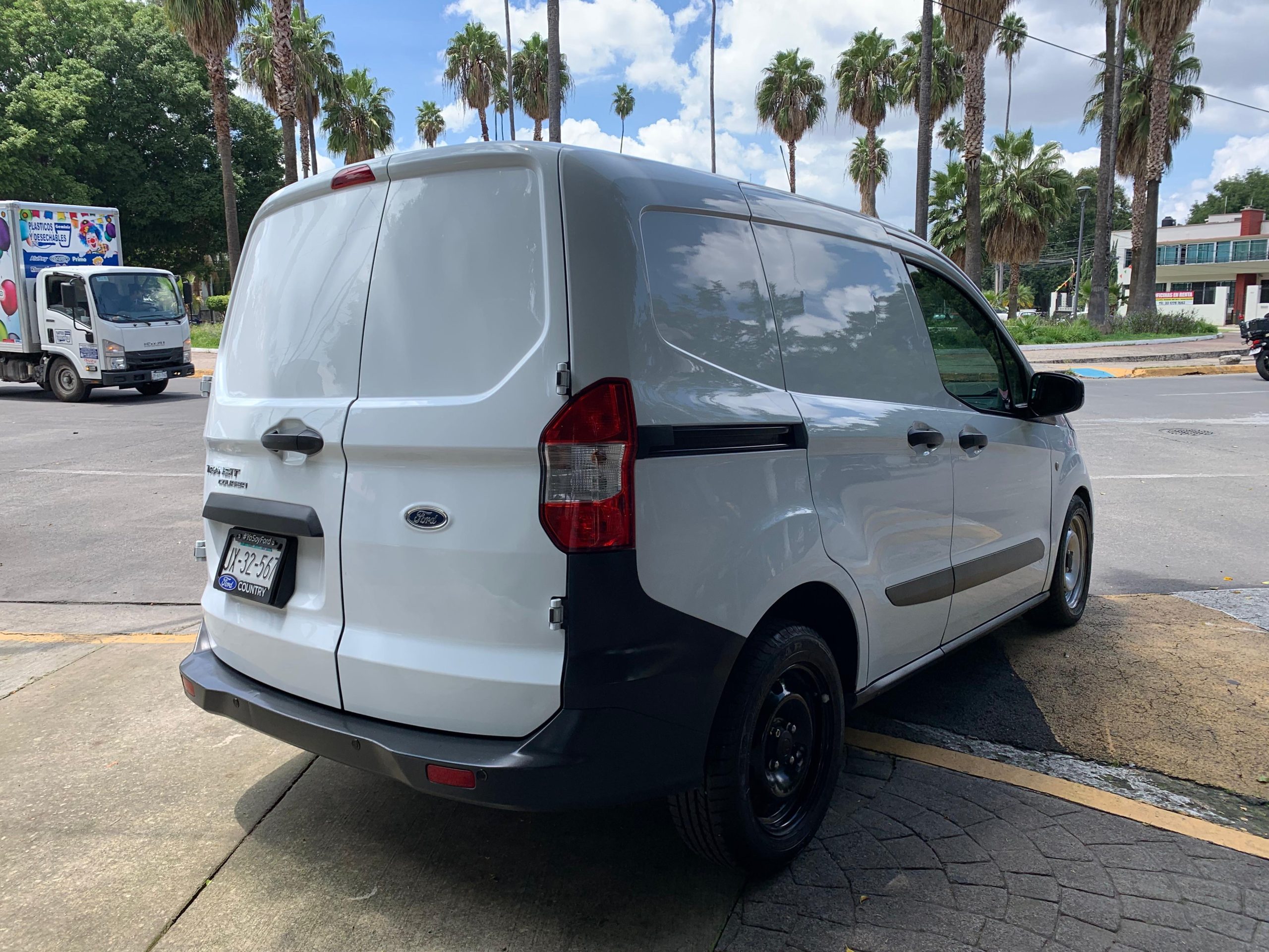 Ford Transit 2021 Manual Blanco