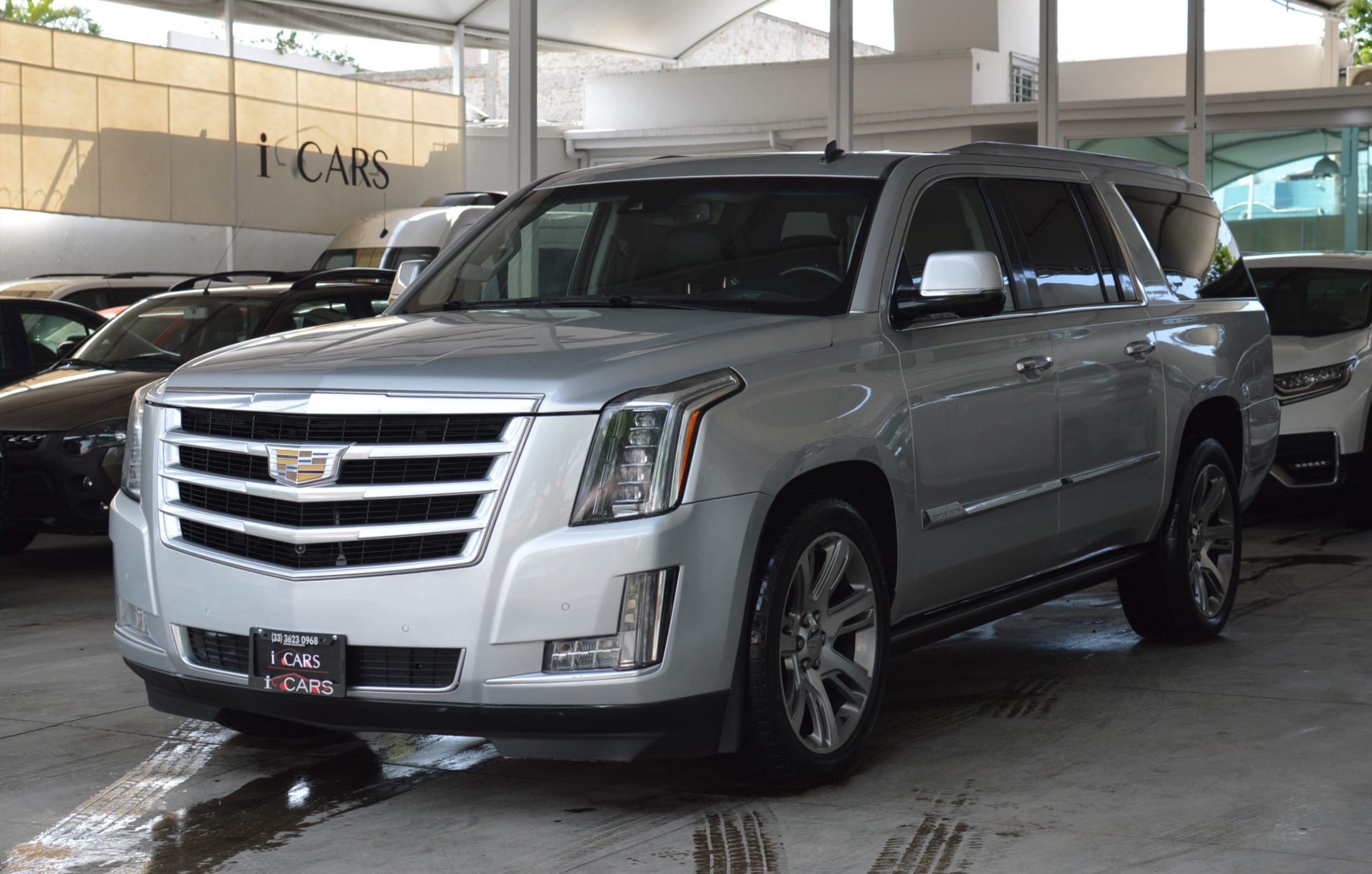 Cadillac Escalade 2016 Platinum Automático Plata