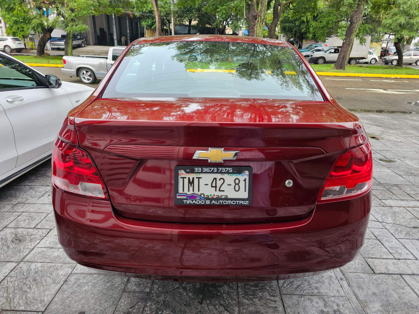 Chevrolet Aveo 2022 LS Automático Rojo