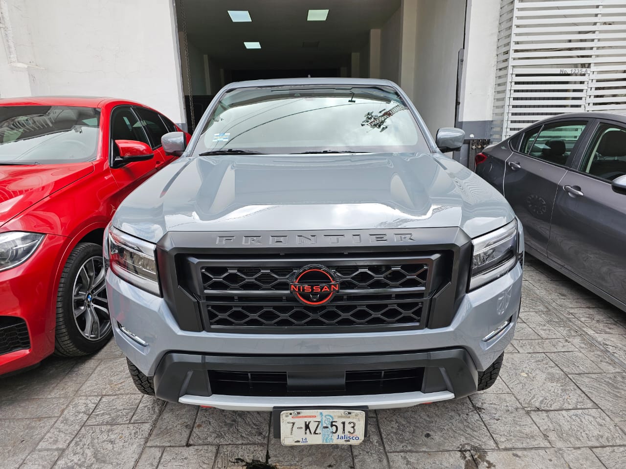 Nissan Frontier 2023 PRO 4X V6 Automático Gris