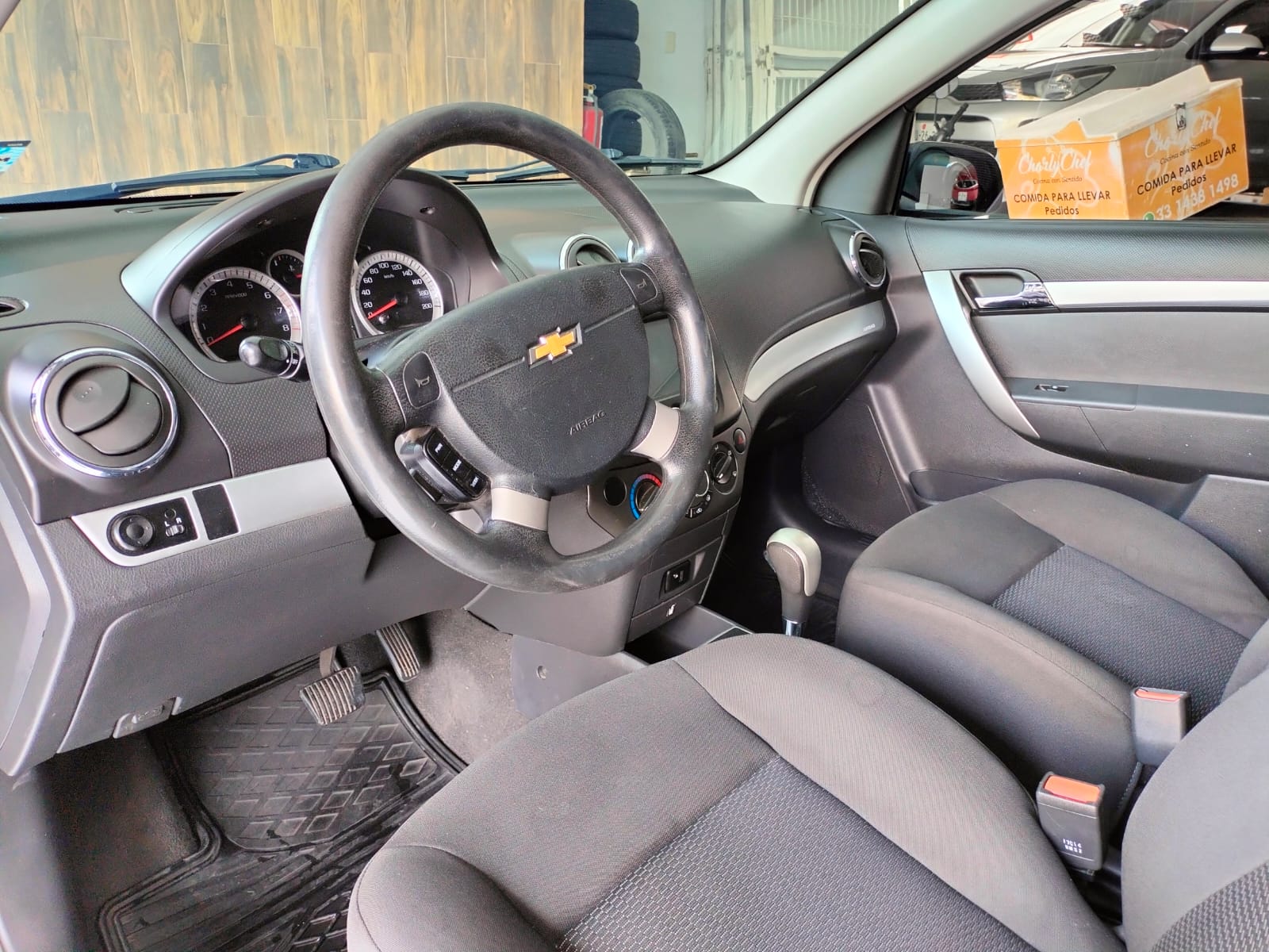 Chevrolet Aveo 2018 LTZ Automático Plata