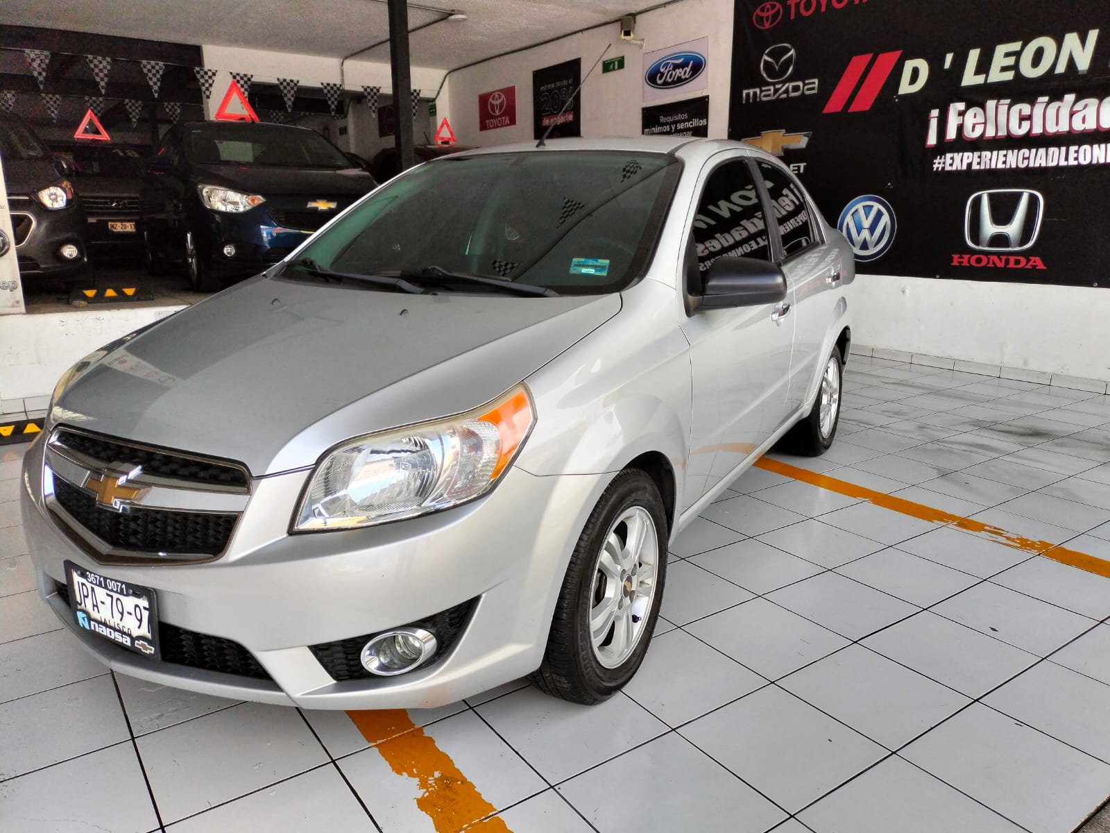 Chevrolet Aveo 2018 LTZ Automático Plata