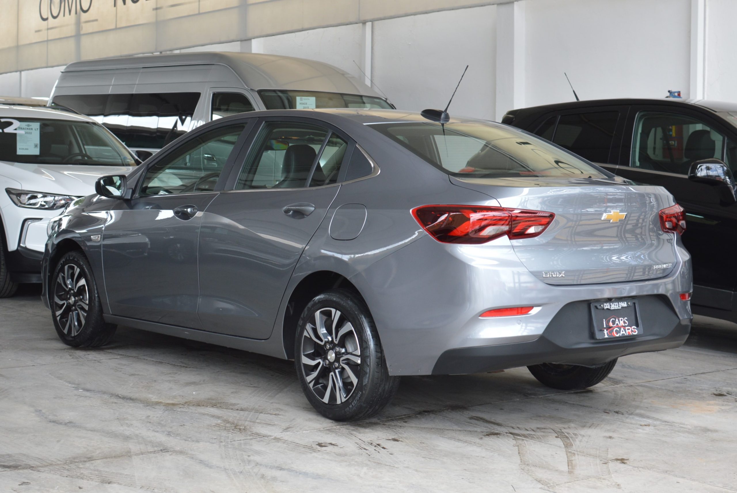 Chevrolet Onix 2021 Premier Automático Plata