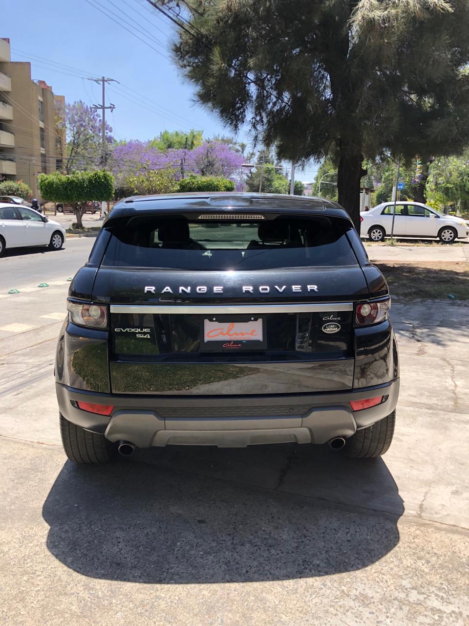 Land Rover Range Rover 2015 EVOQUE PRESTIGE Si4 Automático Negro