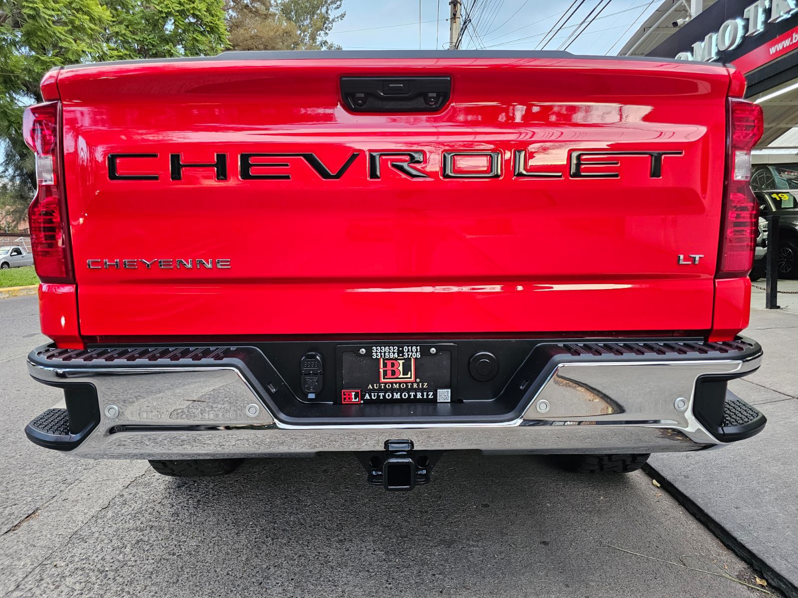 Chevrolet Cheyenne 2023 LT 4x4 Automático Rojo