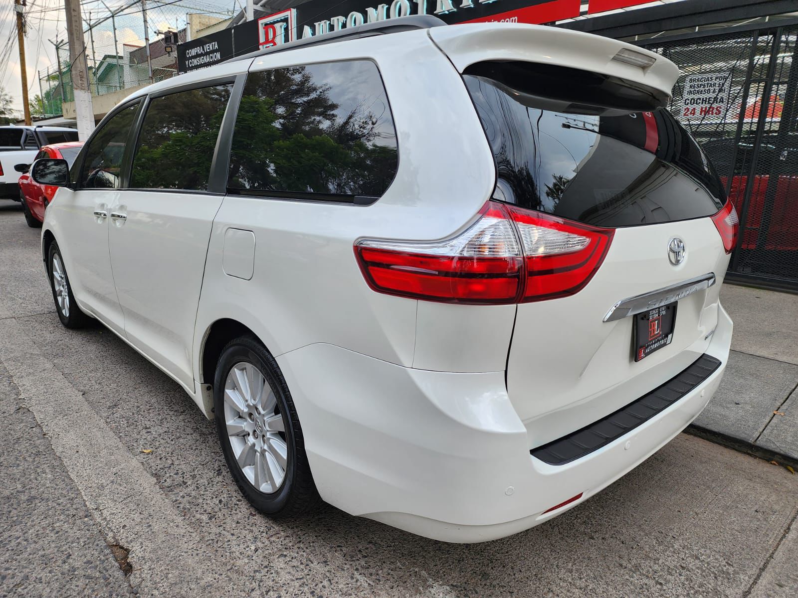 Toyota Sienna 2017 Limited Automático Blanco