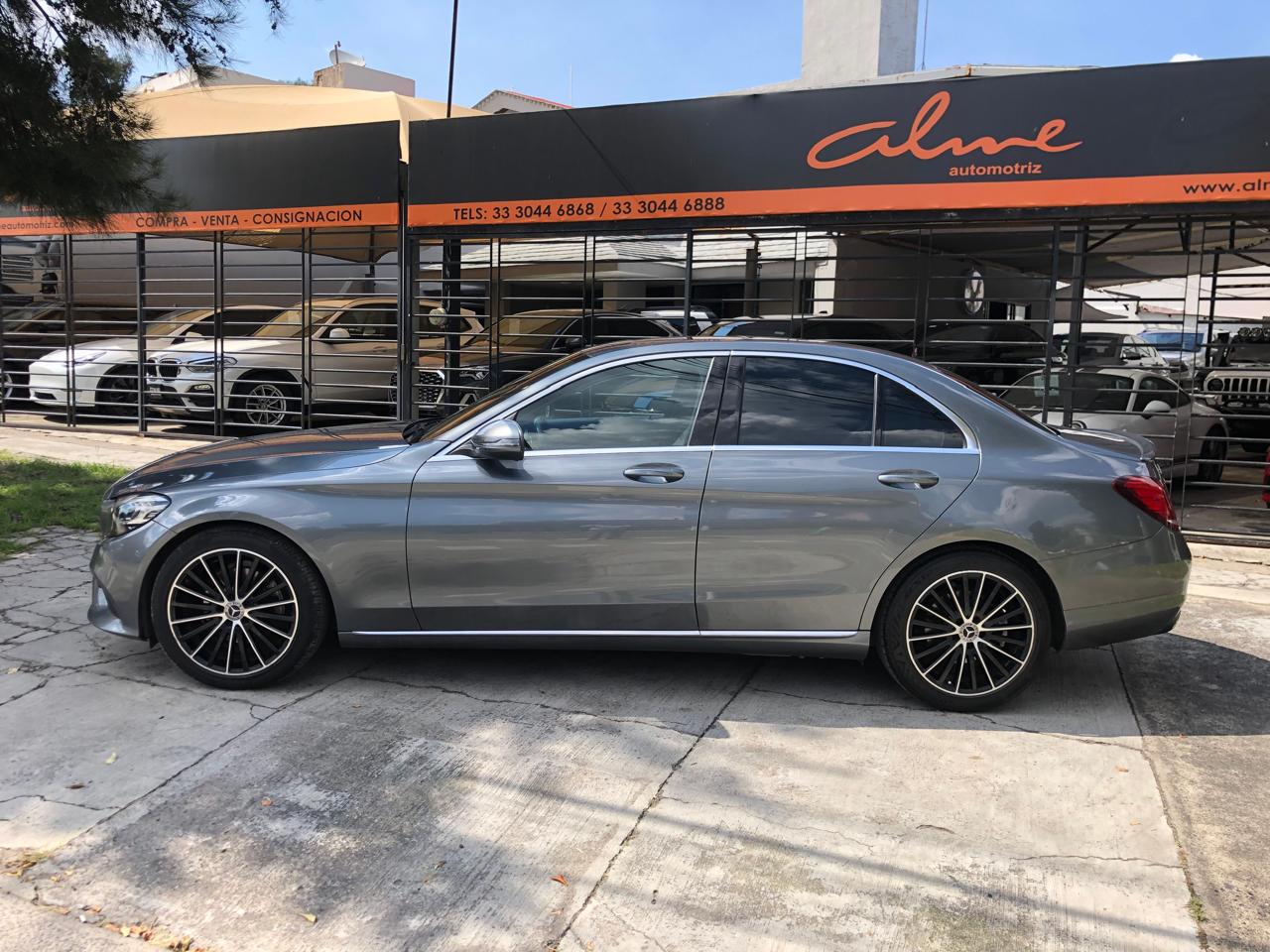 Mercedes-Benz Clase C 2019 200 SPORT Automático Gris