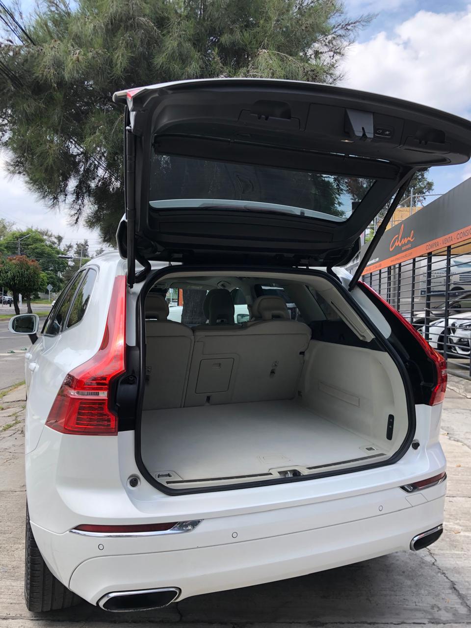 Volvo XC60 2018 IMPORTADO Automático Blanco