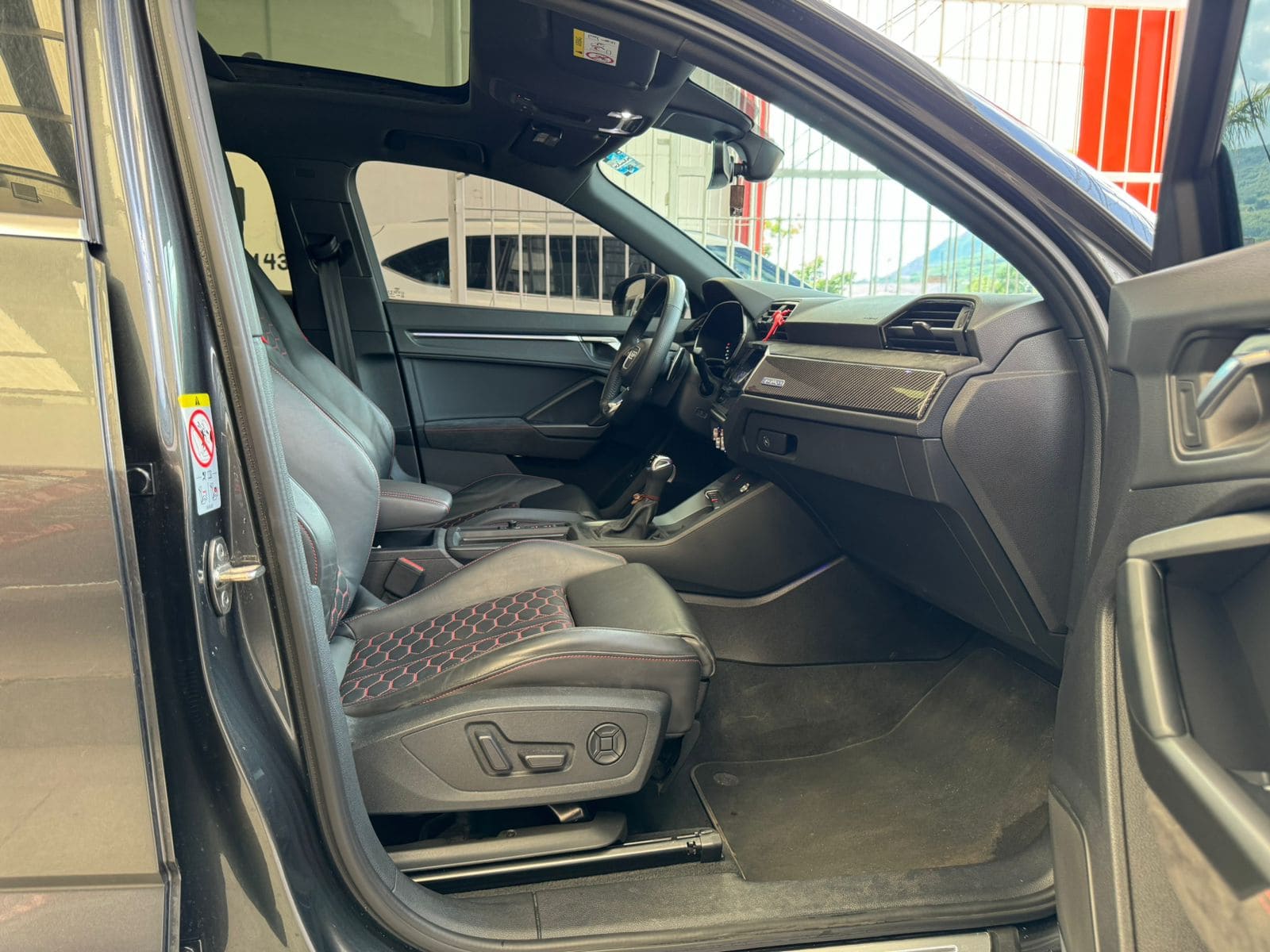 Audi RS 2021 Q3 Performance Automático Gris