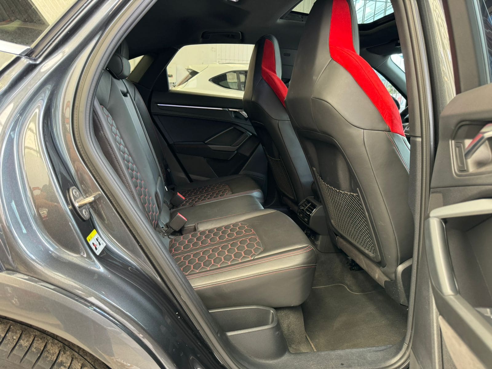 Audi RS 2021 Q3 Performance Automático Gris