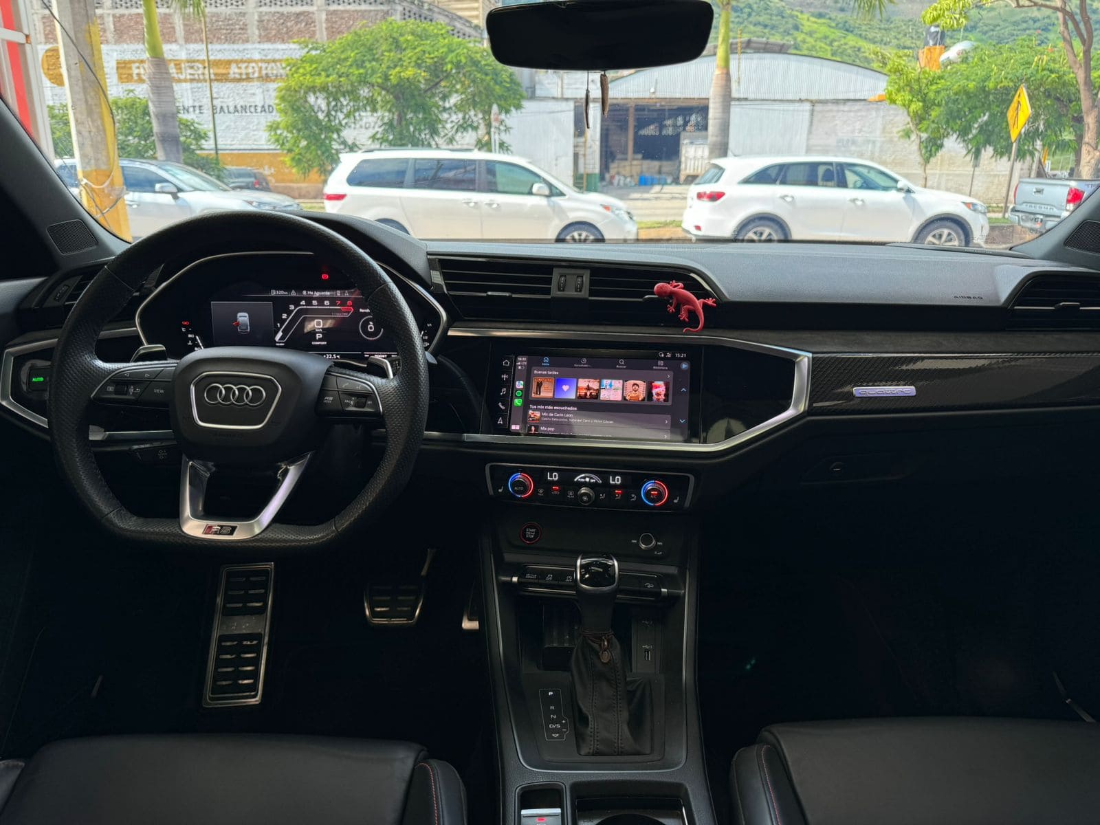 Audi RS 2021 Q3 Performance Automático Gris