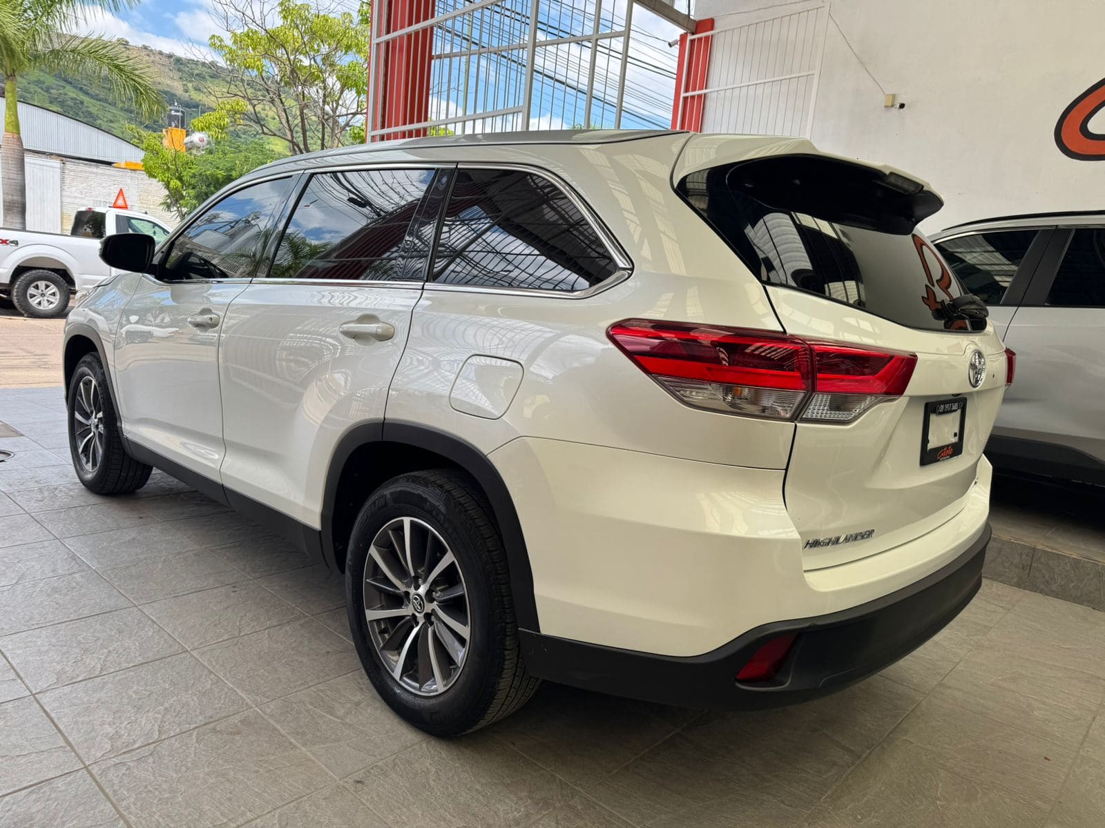 Toyota Highlander 2019 XLE Automático Blanco