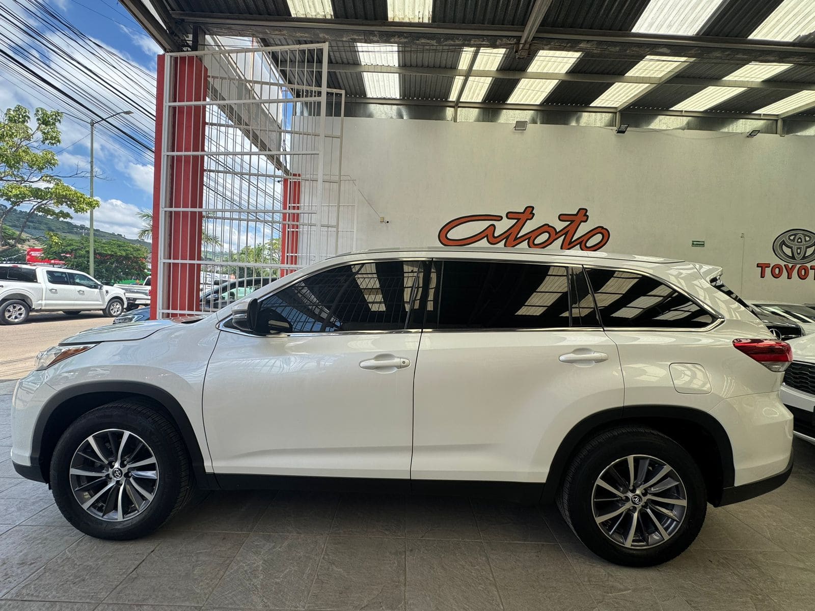 Toyota Highlander 2019 XLE Automático Blanco