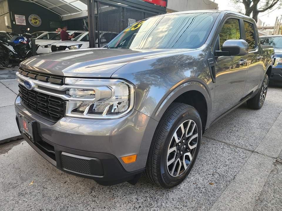 Ford Maverick 2023 Lariat 4X4 Automático Gris