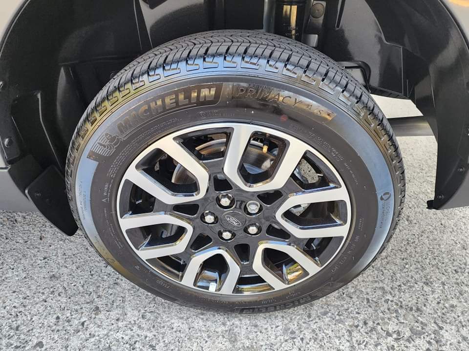 Ford Maverick 2023 Lariat 4X4 Automático Gris