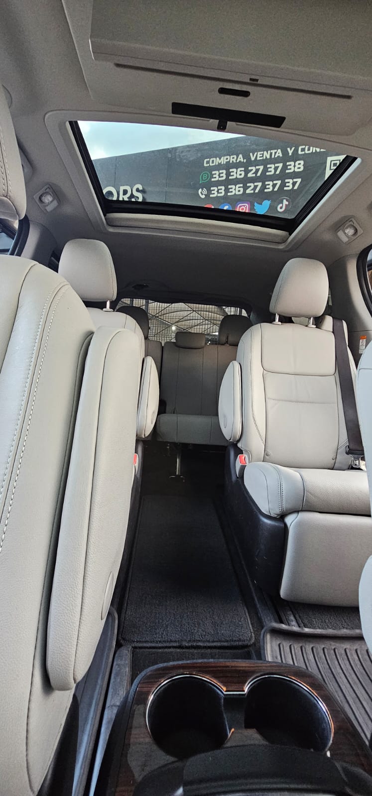 Toyota Sienna 2018 Limited Automático Gris