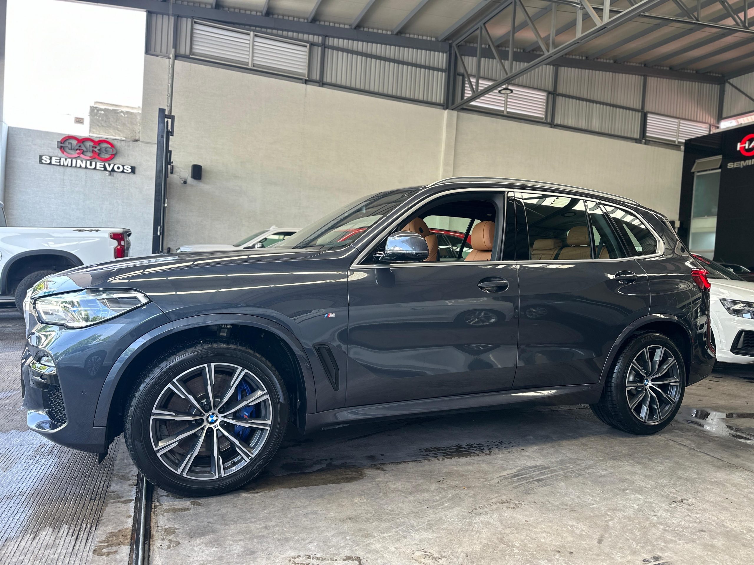 BMW X5 2019 M SPORT V6 Automático Gris