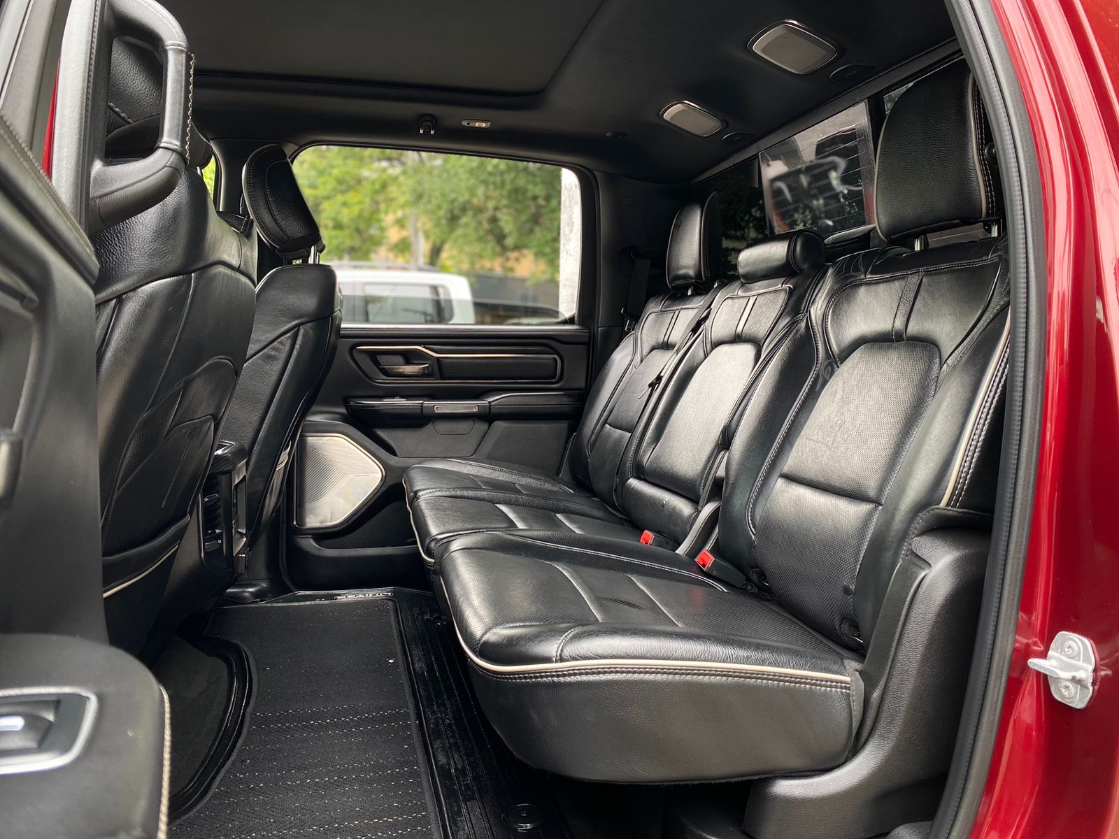 RAM 1500 2019 LIMITED Automático Rojo