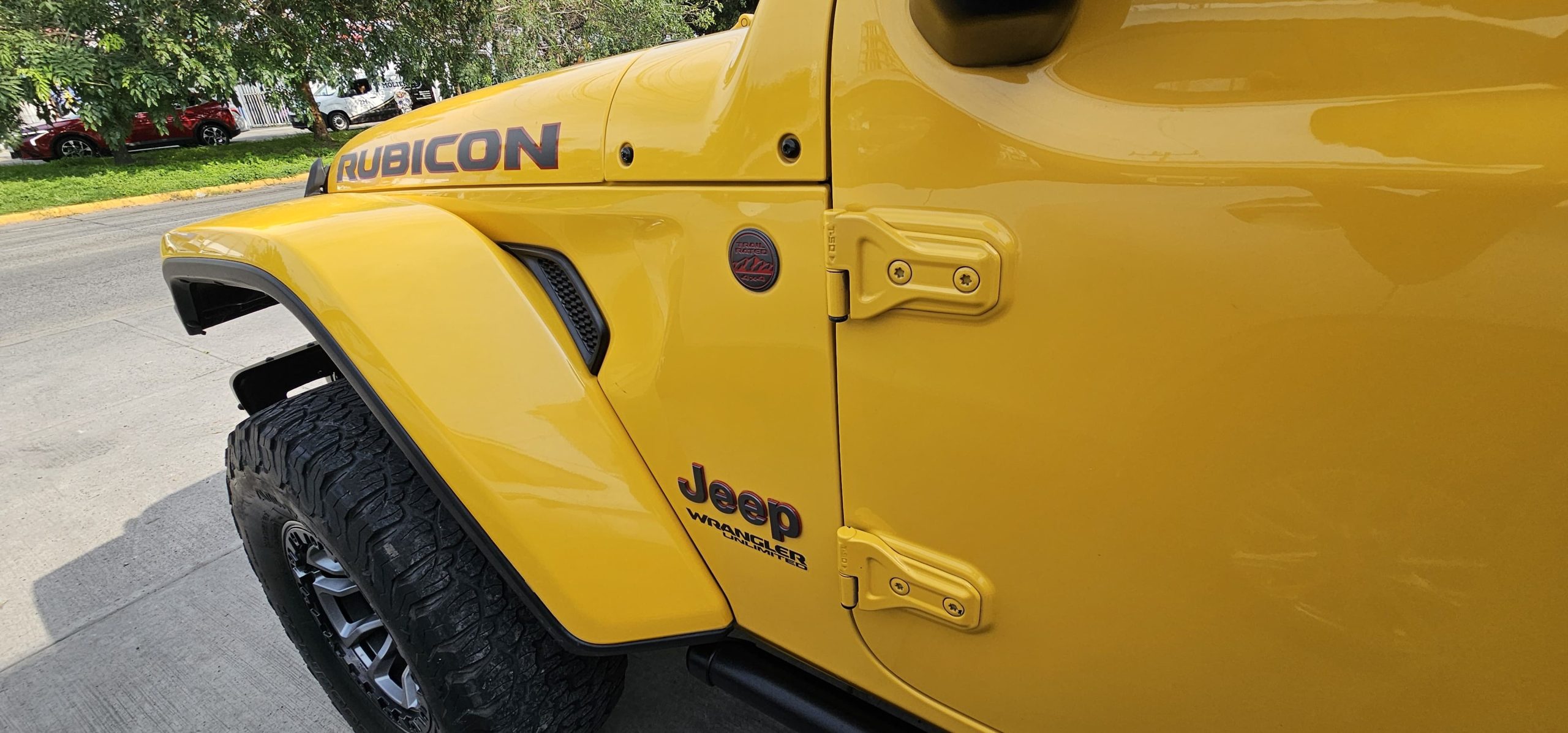 Jeep Rubicon 2018 Wrangler Unlimited Automático Amarillo