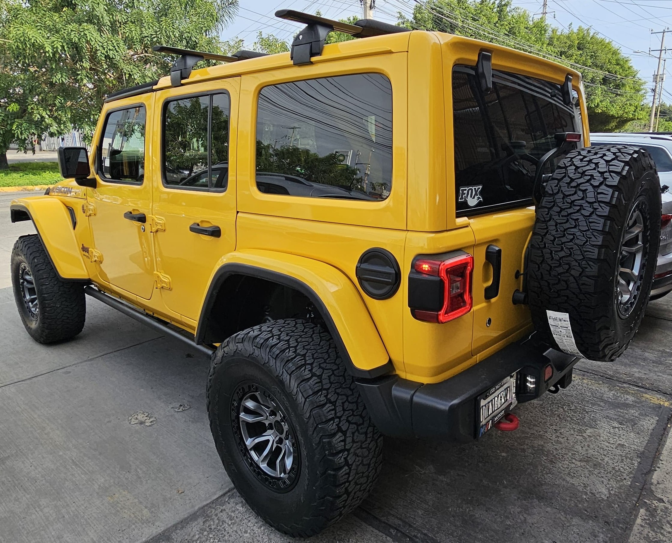 Jeep Rubicon 2018 Wrangler Unlimited Automático Amarillo