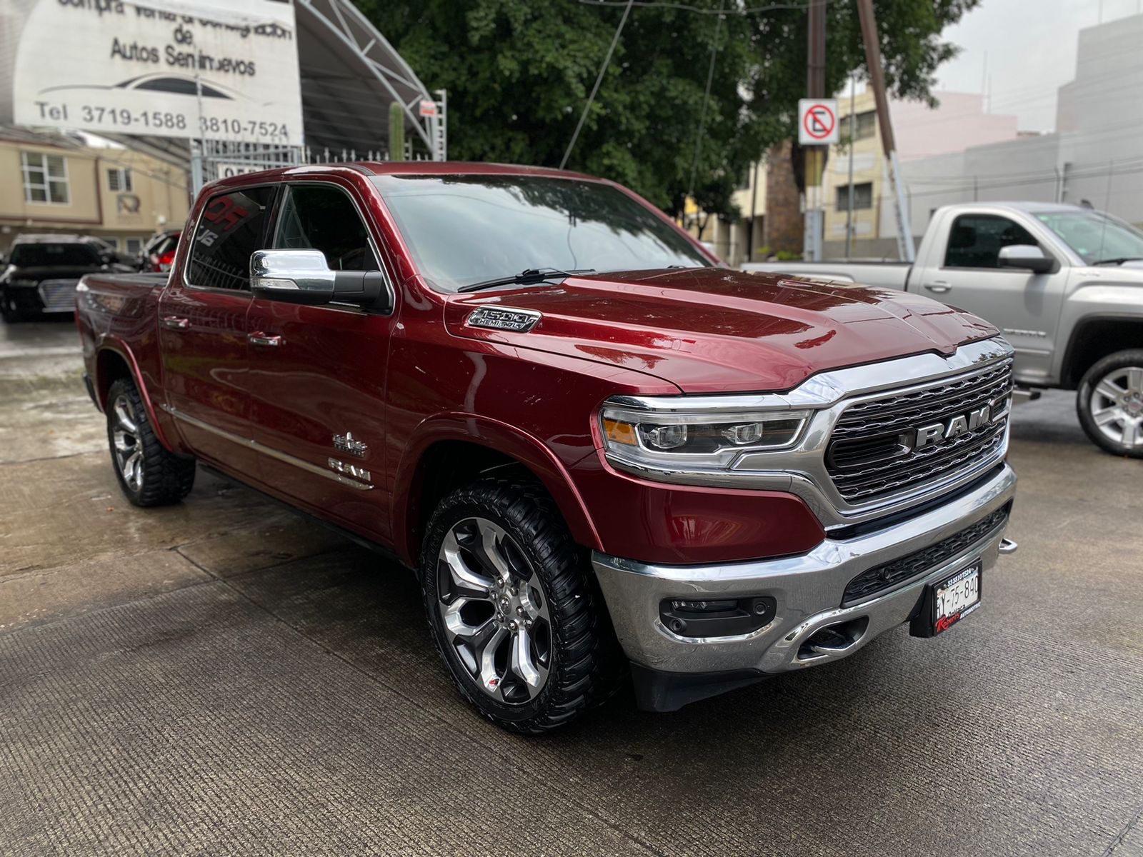 RAM 1500 2019 LIMITED Automático Rojo