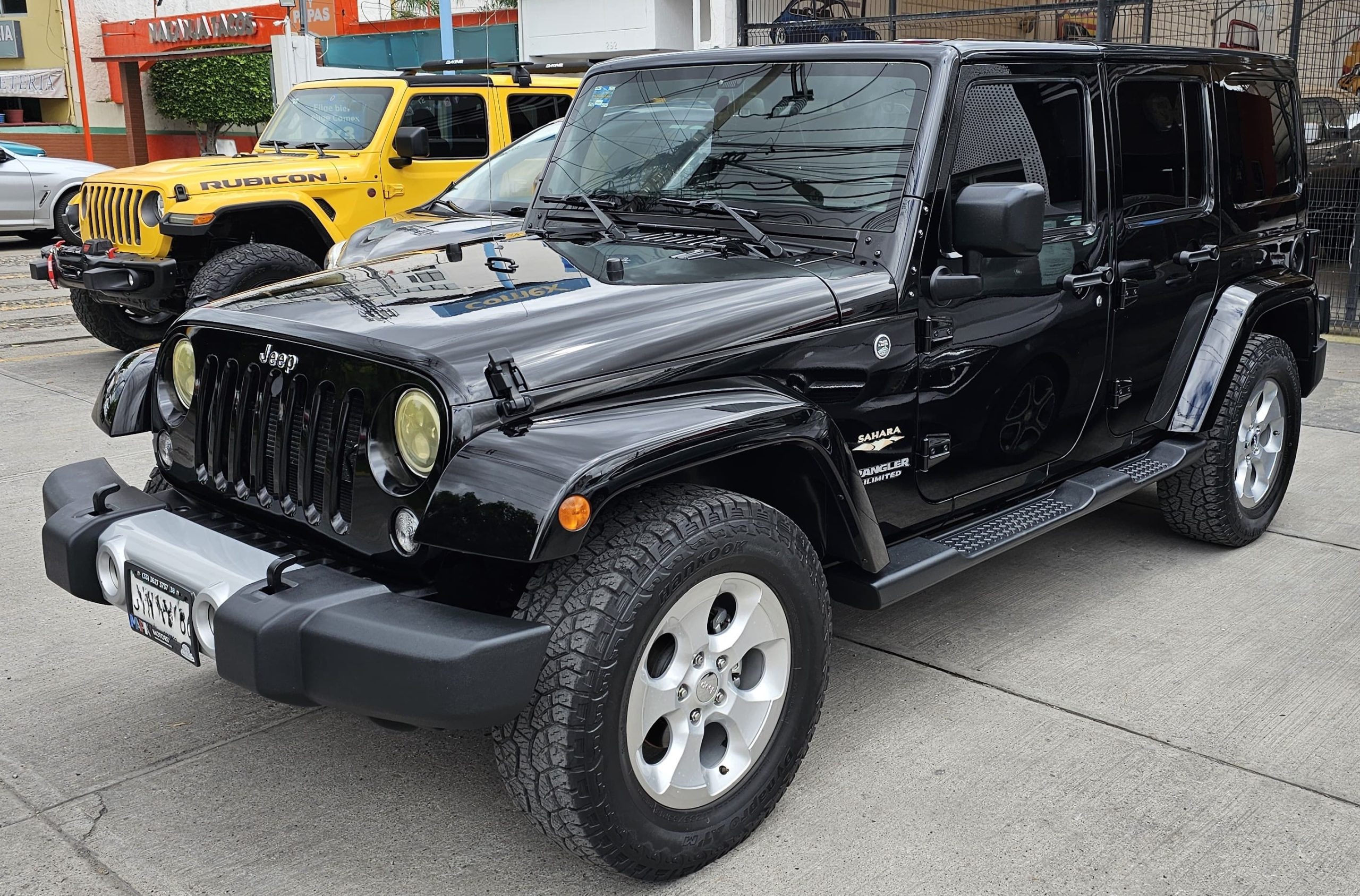 Jeep Wrangler 2015 Sahara Automático Negro