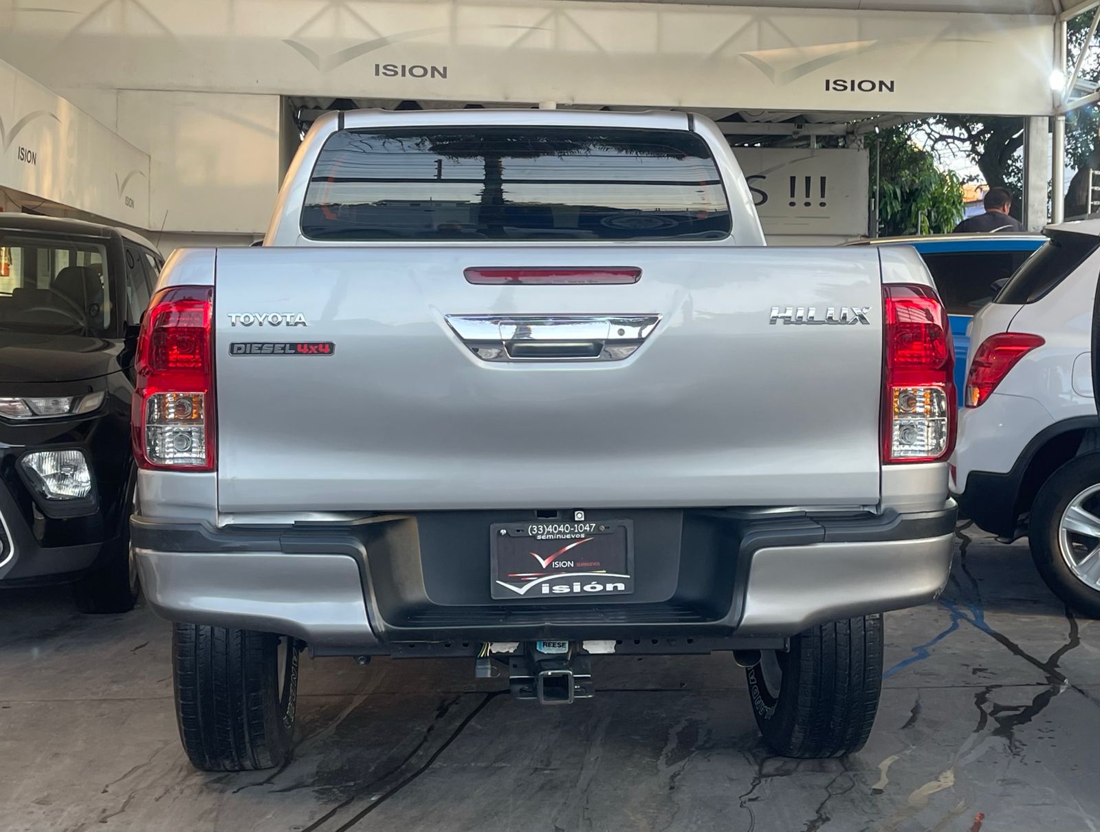 Toyota Hilux 2020 Doble Cabina Manual Plata