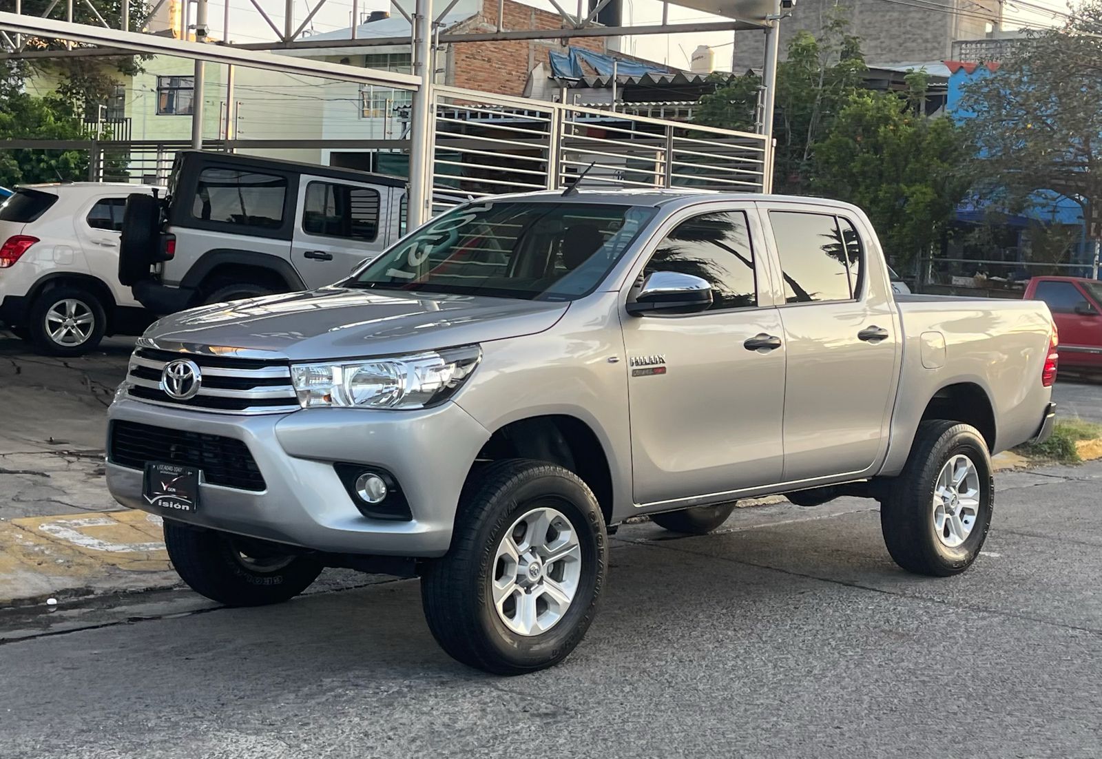 Toyota Hilux 2020 Doble Cabina Manual Plata