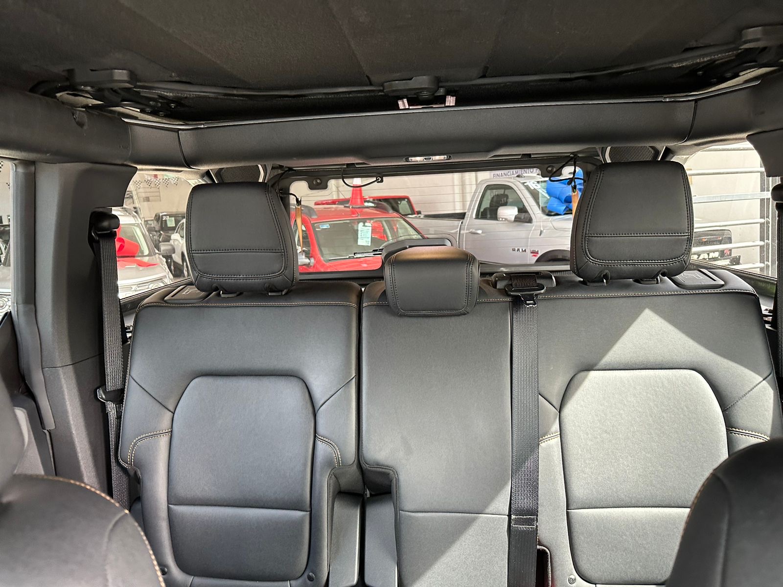 Ford Bronco 2023 Badlands 2.7L Automático Plata