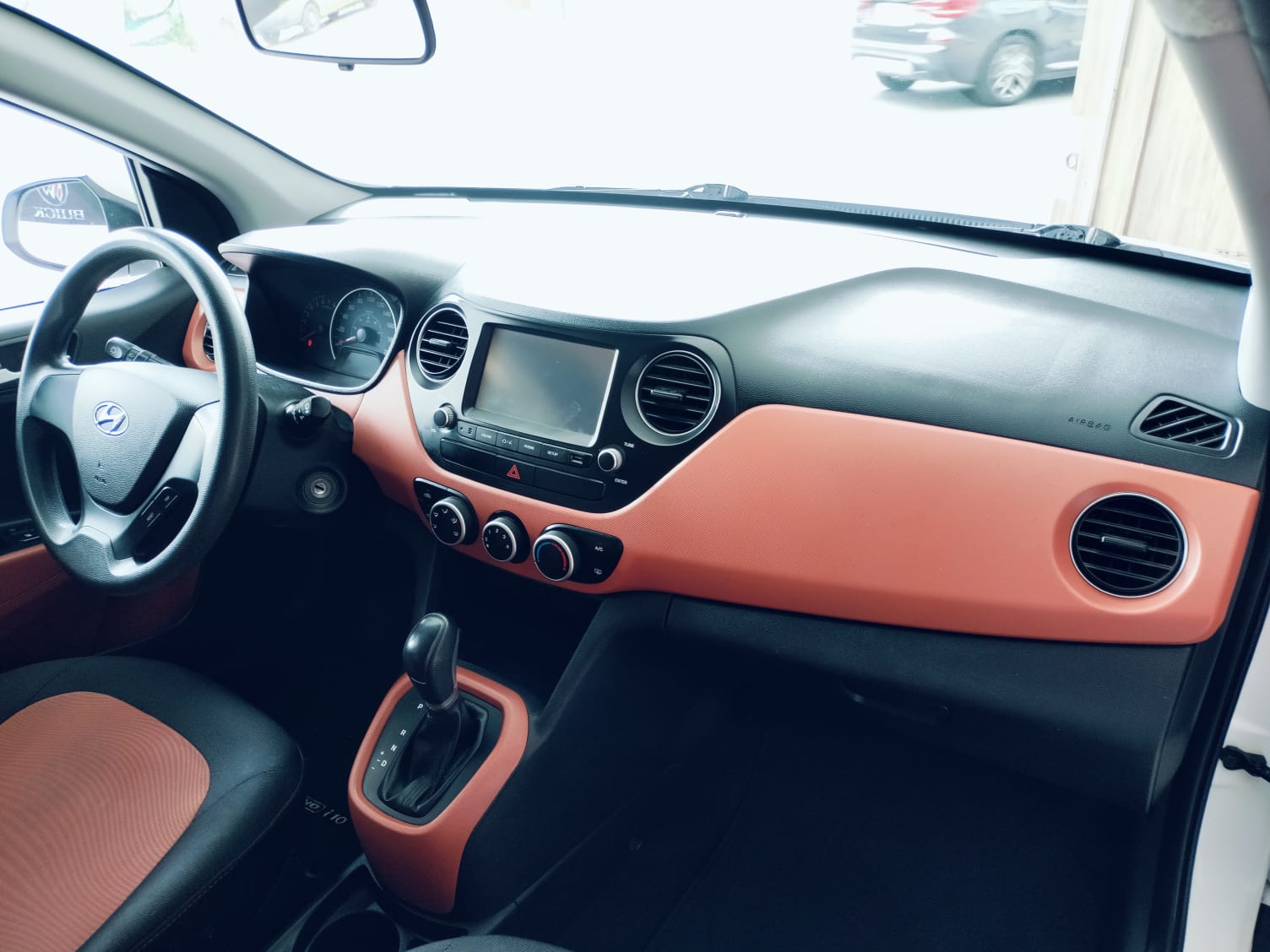 Hyundai i10 2019 Gls Automático Blanco
