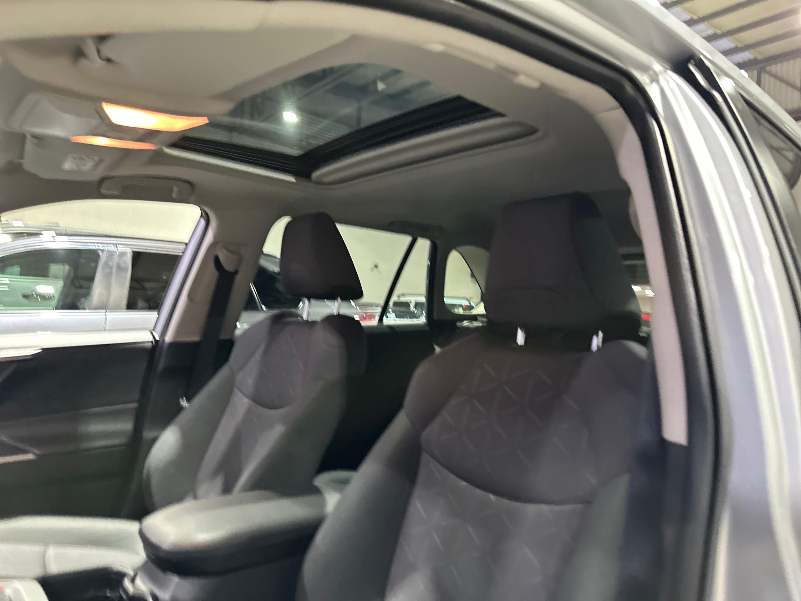 Toyota Rav4 2020 XLE 4x4 Automático Plata