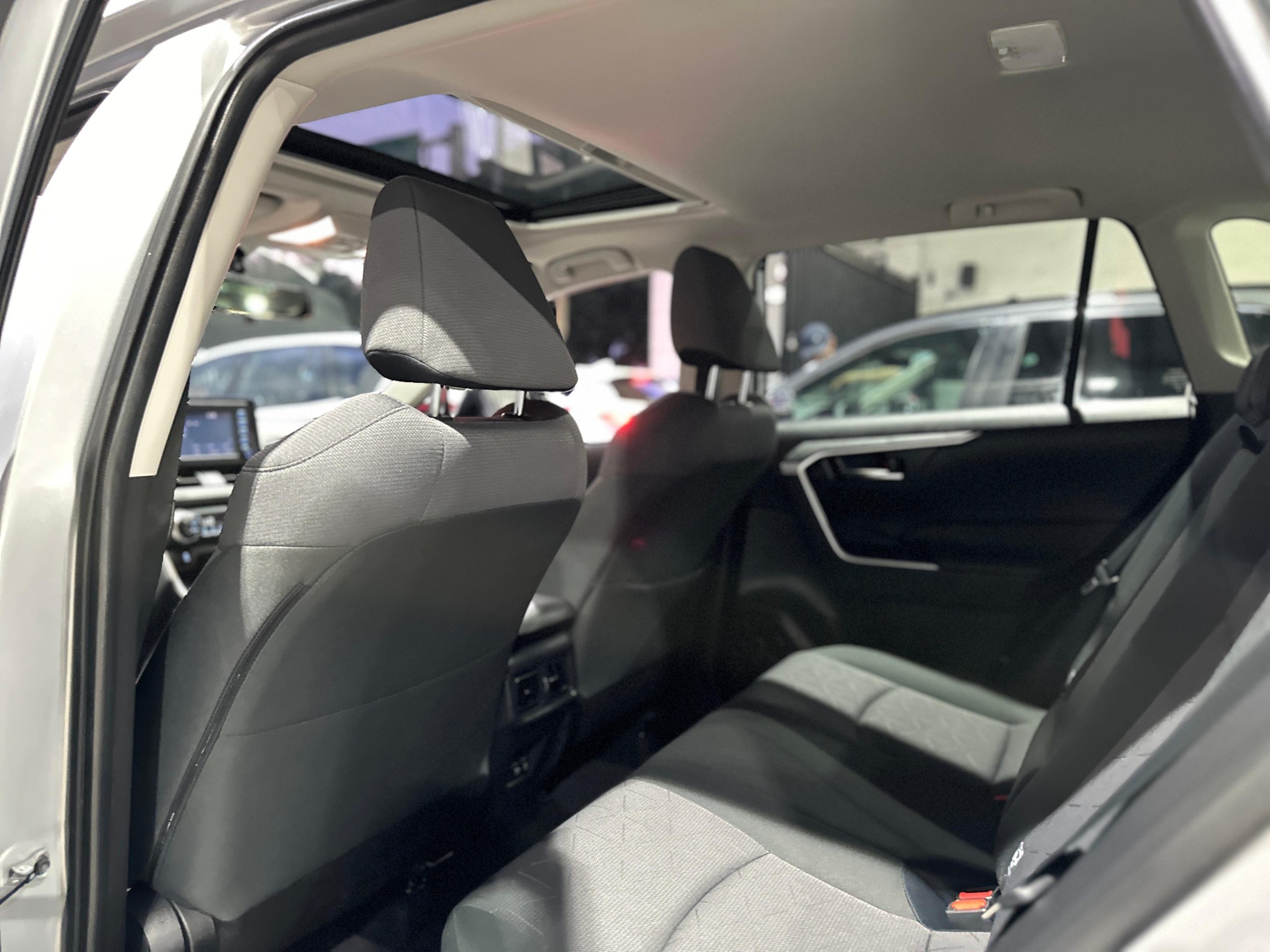 Toyota Rav4 2020 XLE 4x4 Automático Plata