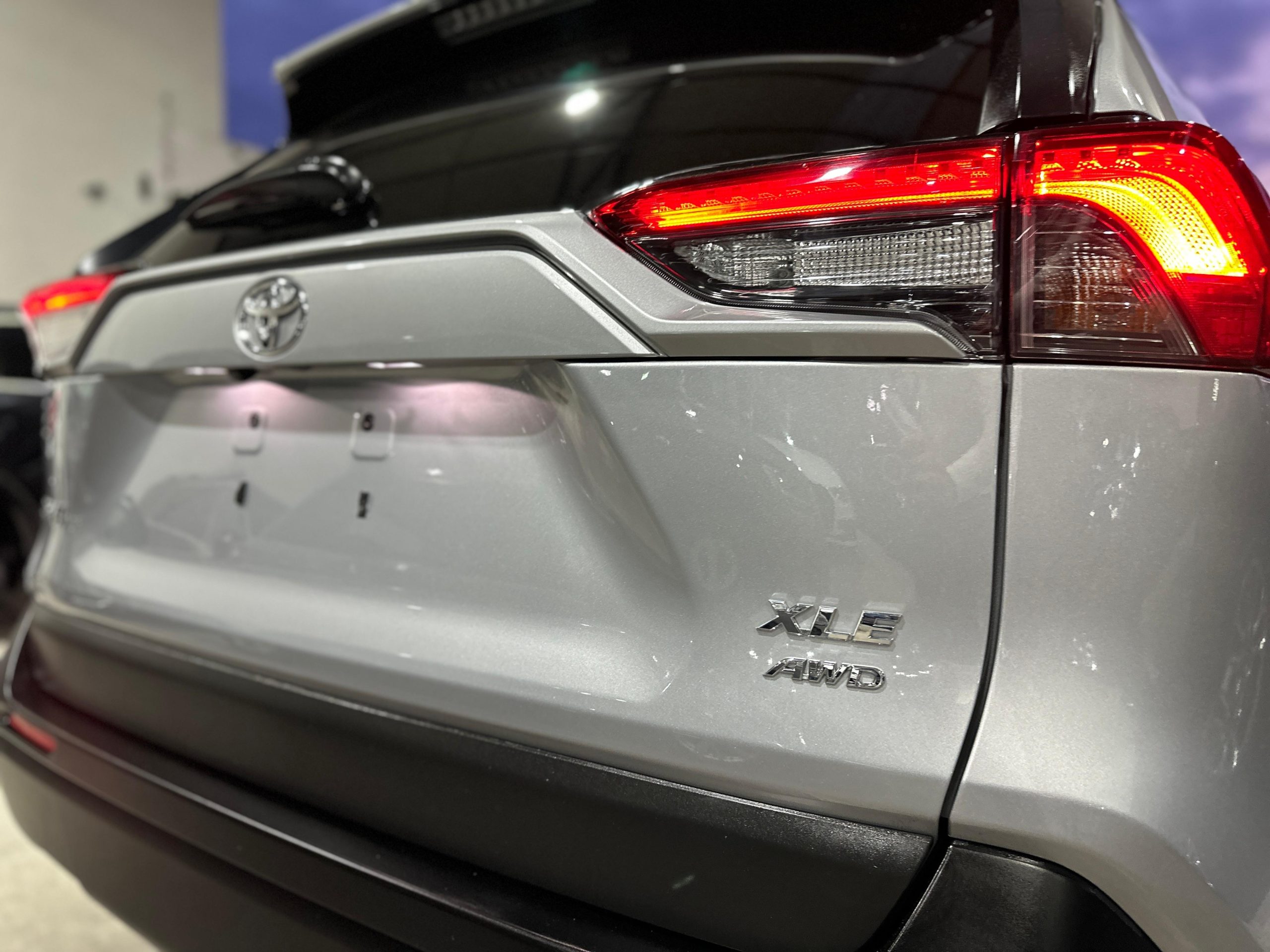 Toyota Rav4 2020 XLE 4x4 Automático Plata