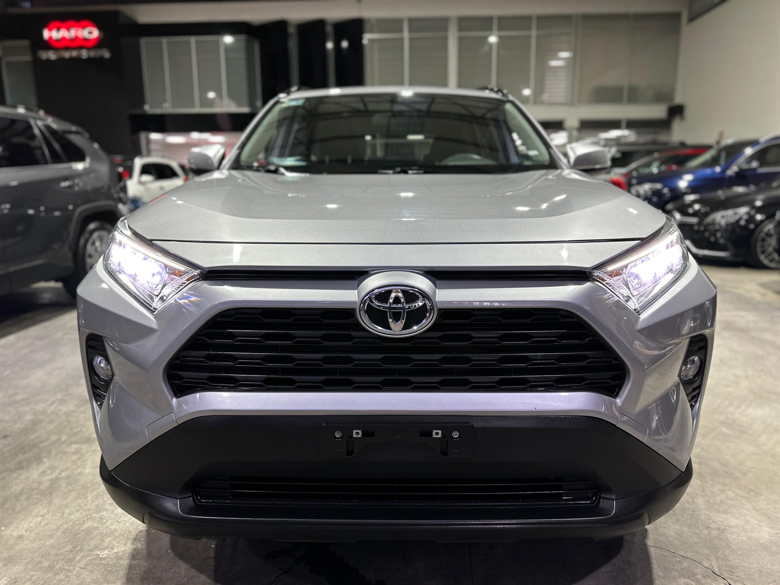 Toyota Rav4 2020 XLE 4x4 Automático Plata