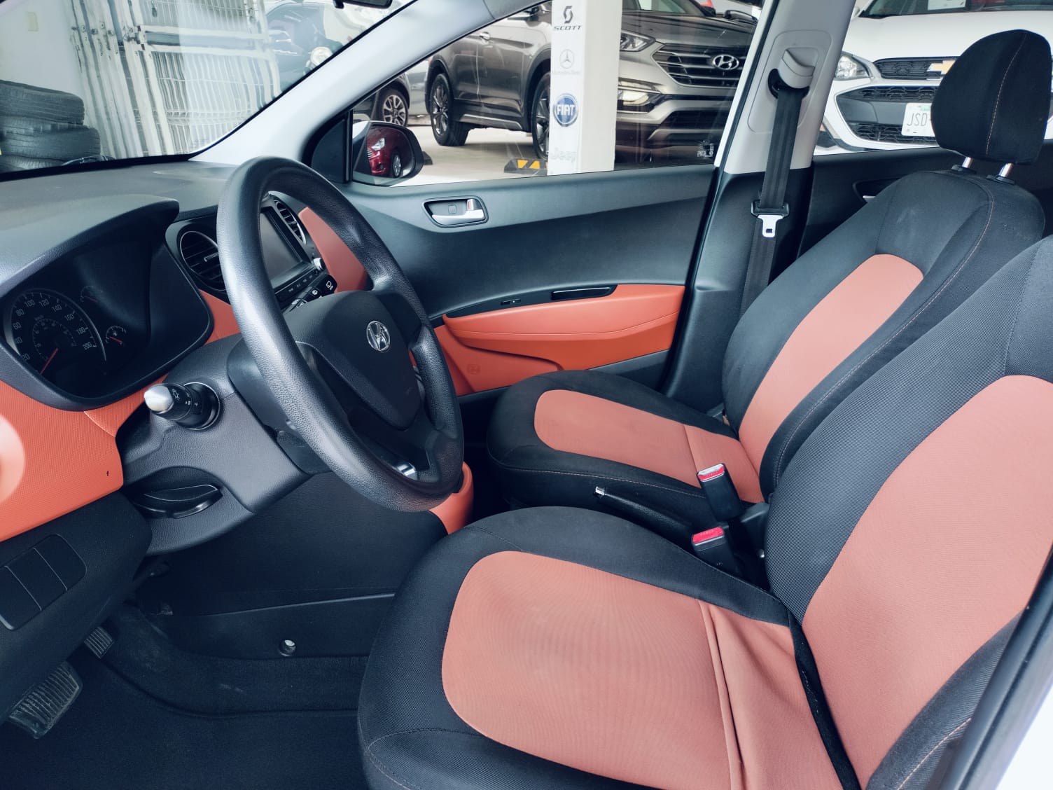 Hyundai i10 2019 Gls Automático Blanco