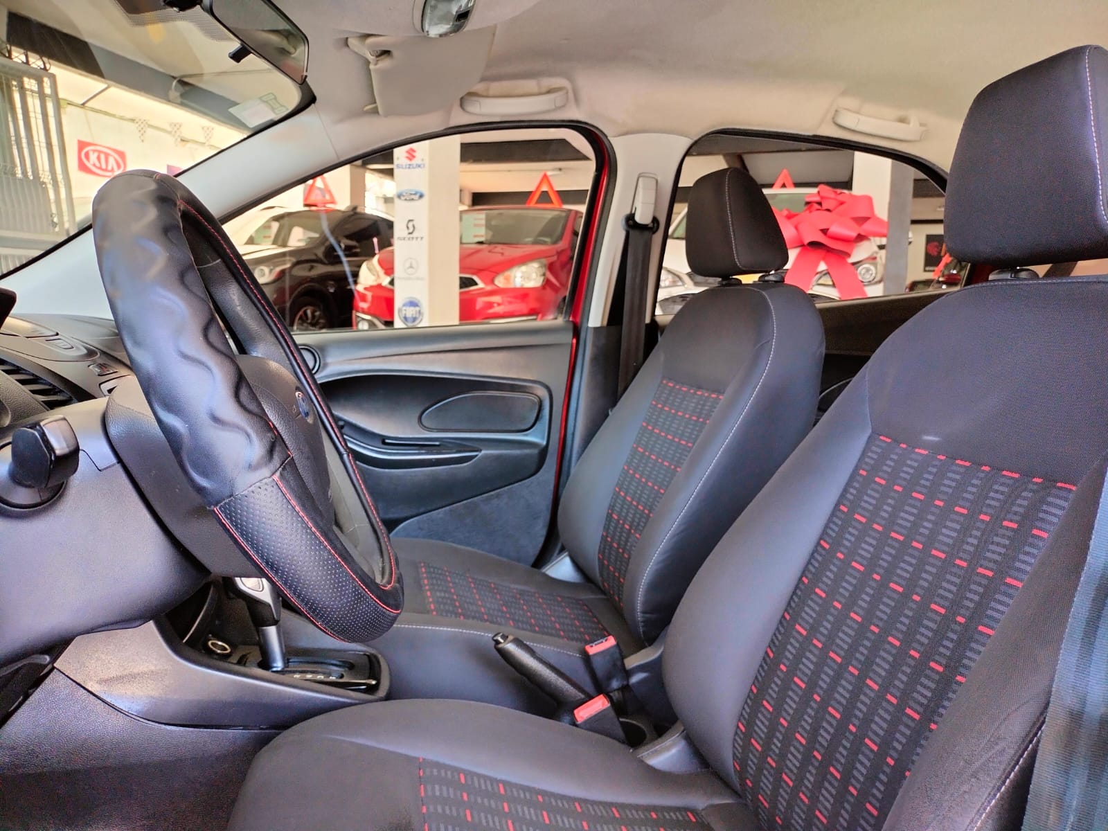 Ford Figo 2017 ENERGY Automático Rojo