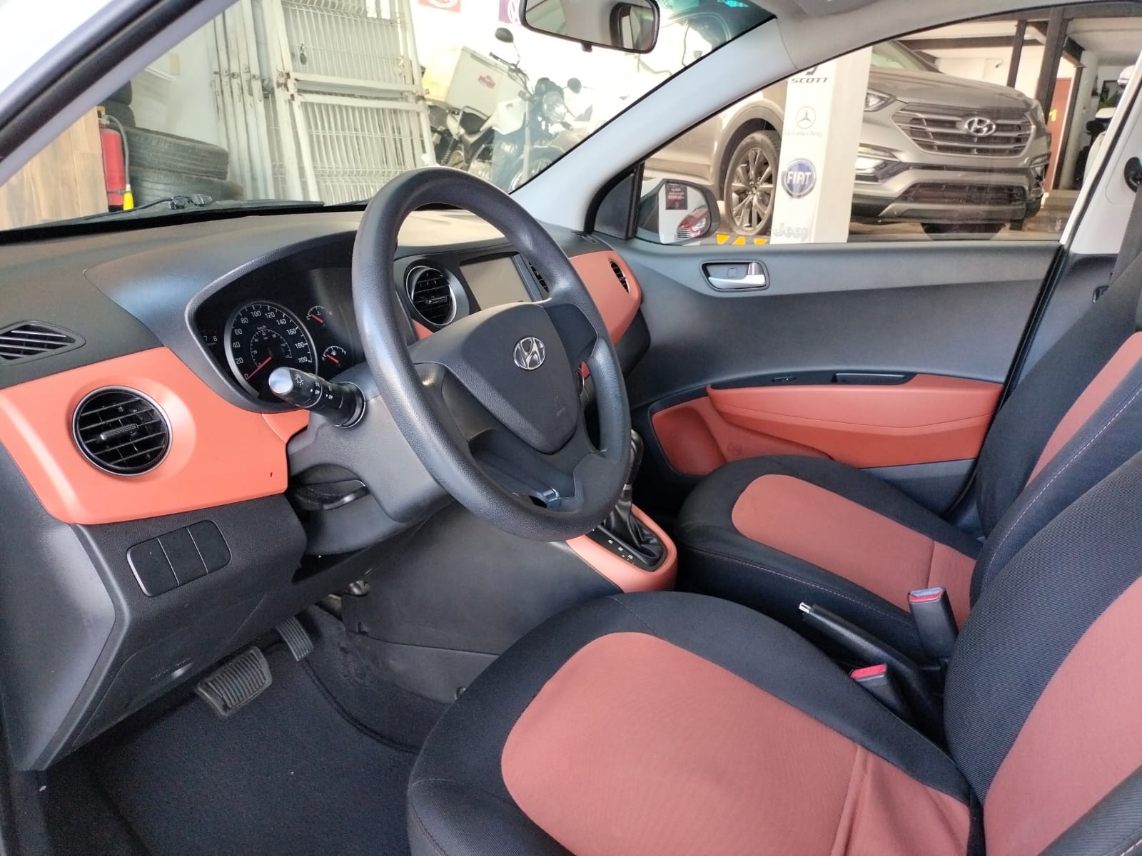 Hyundai i10 2019 Gls Automático Blanco
