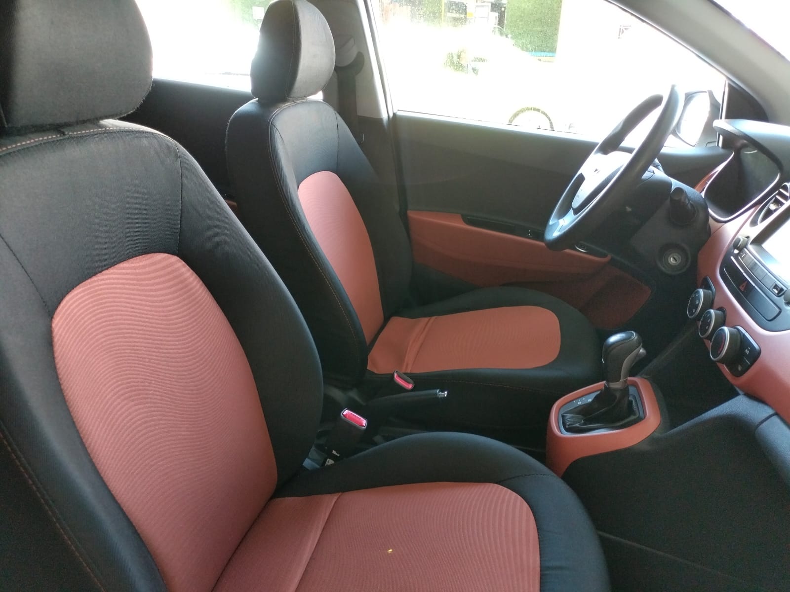 Hyundai i10 2019 Gls Automático Blanco
