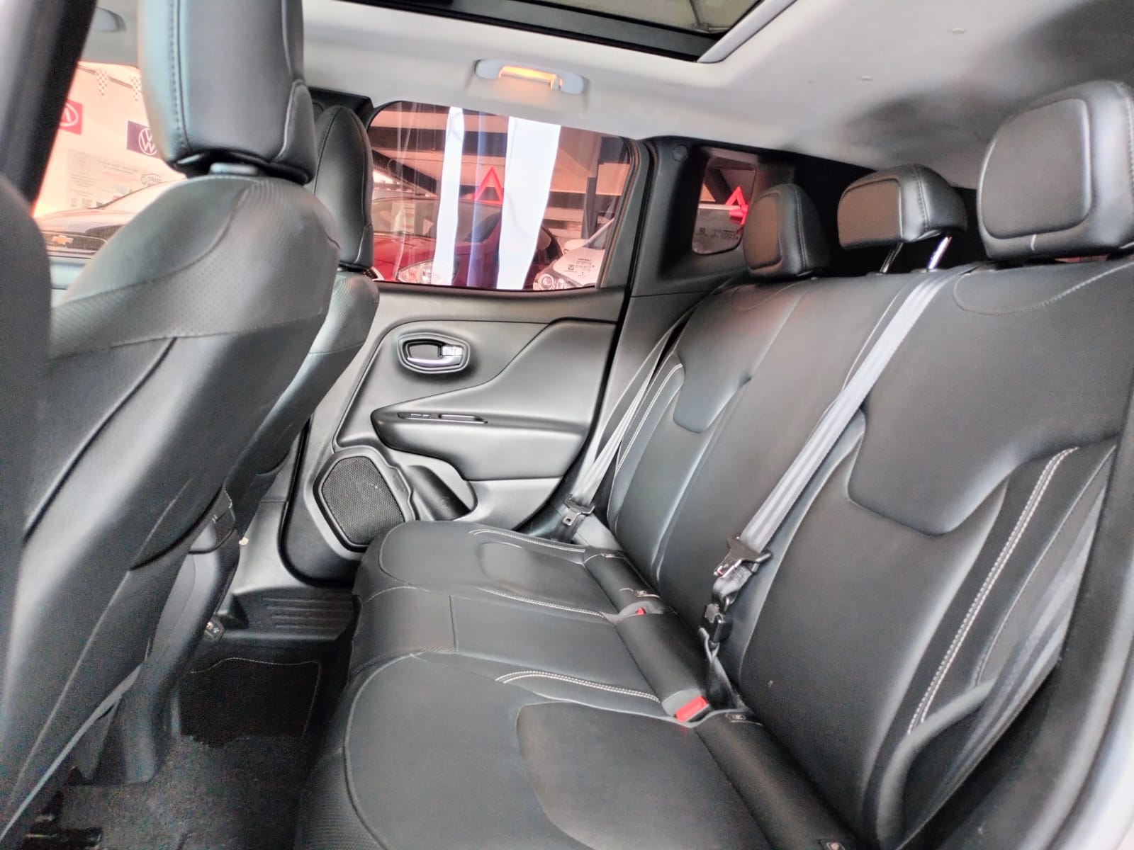 Jeep Renegade 2021 LIMITED Automático Gris