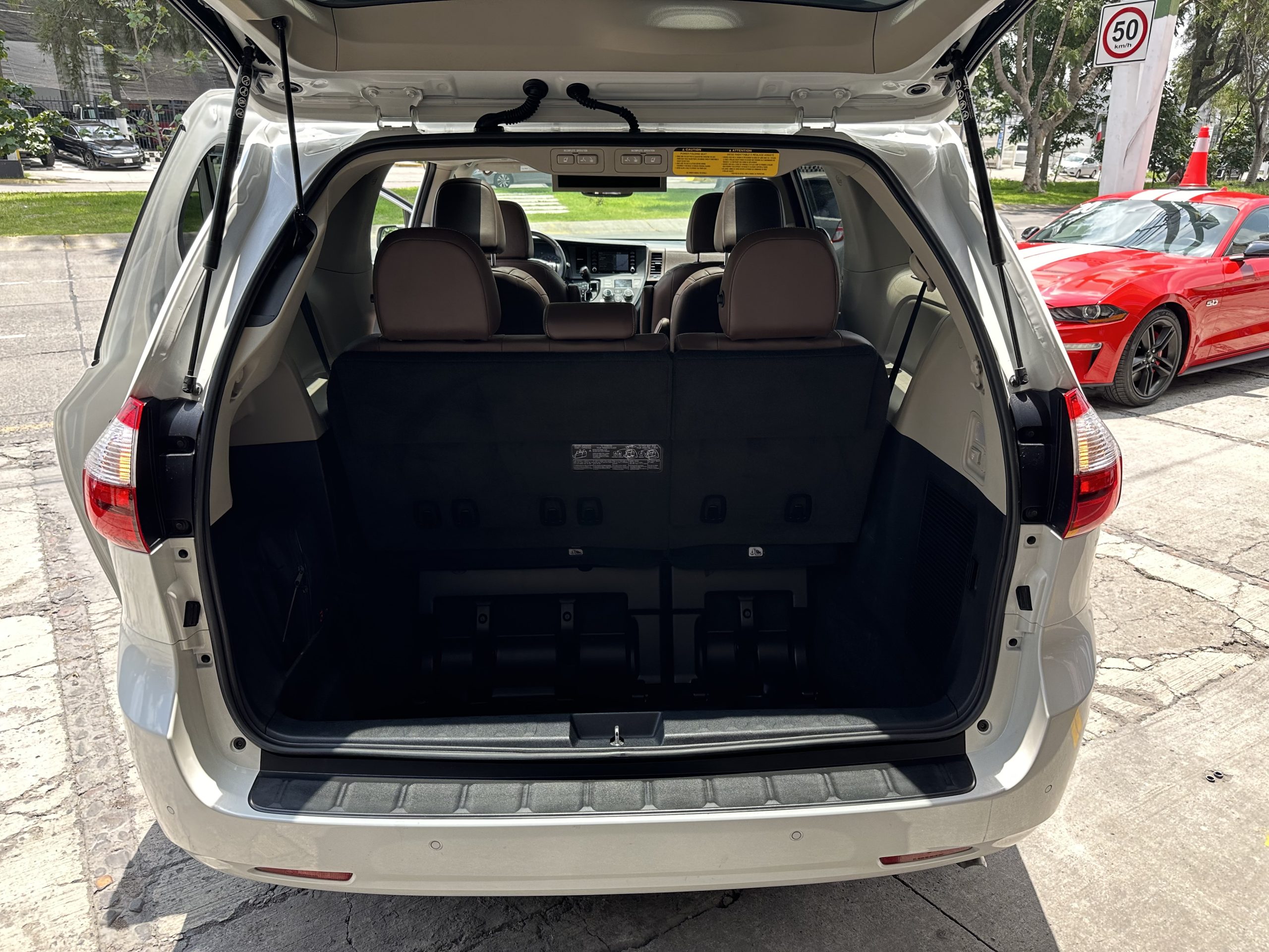Toyota Sienna 2019 Limited Automático Blanco