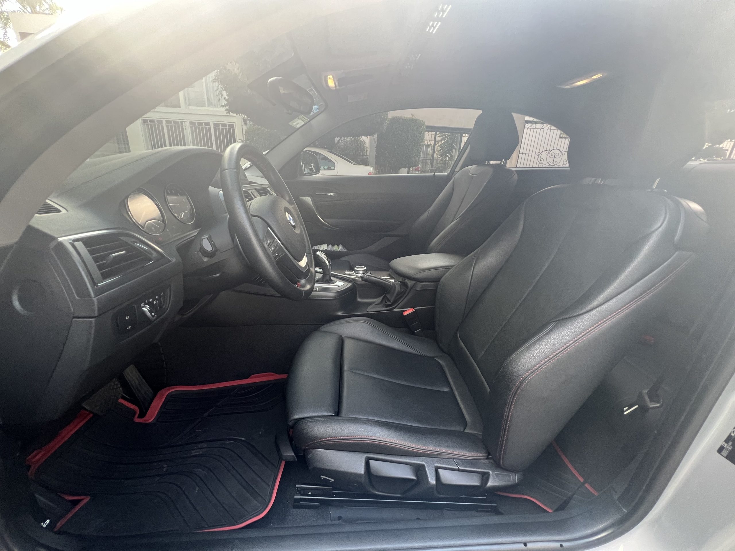 BMW Serie 2 2019 220 SportLine Automático Plata