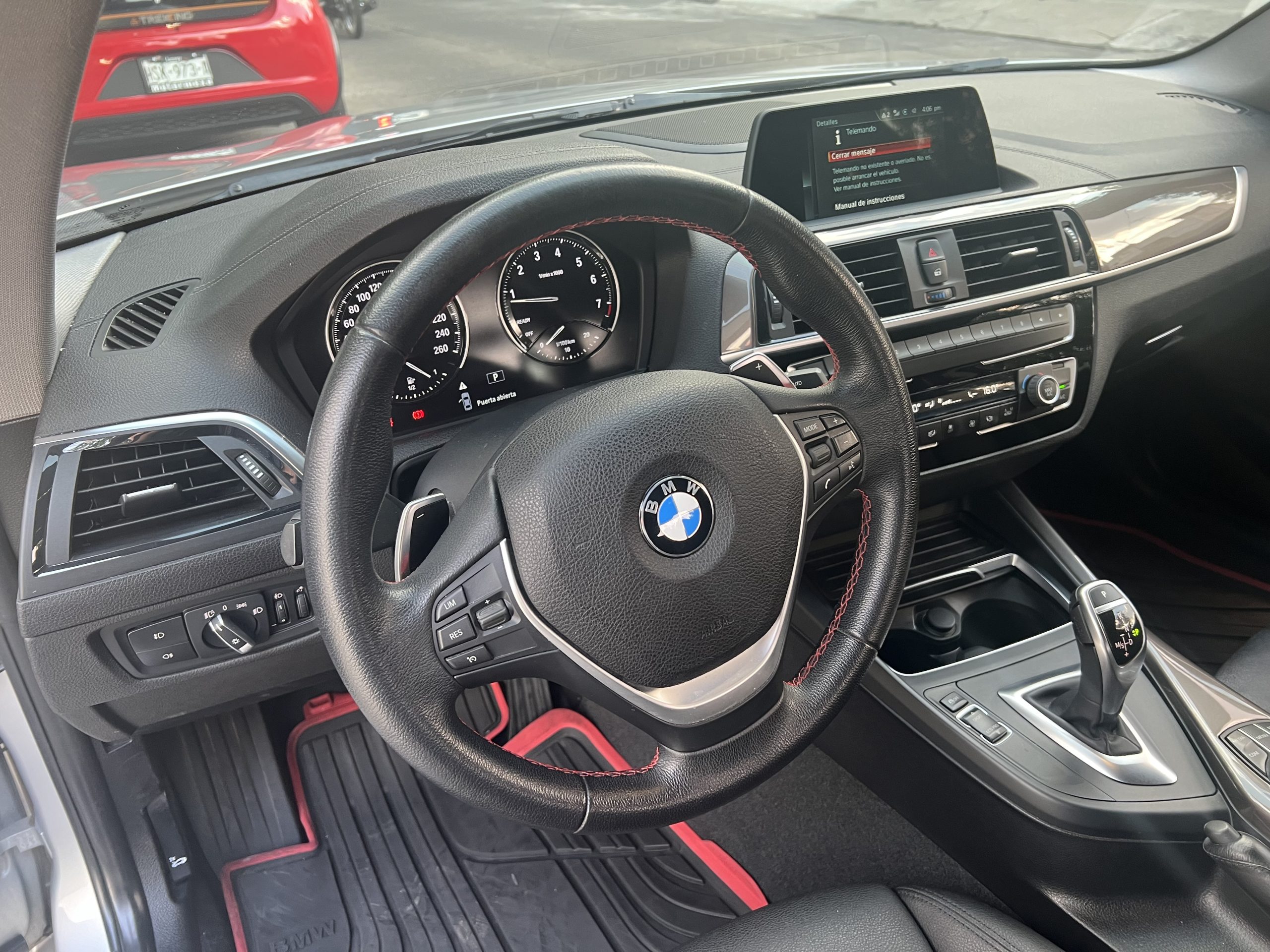 BMW Serie 2 2019 220 SportLine Automático Plata