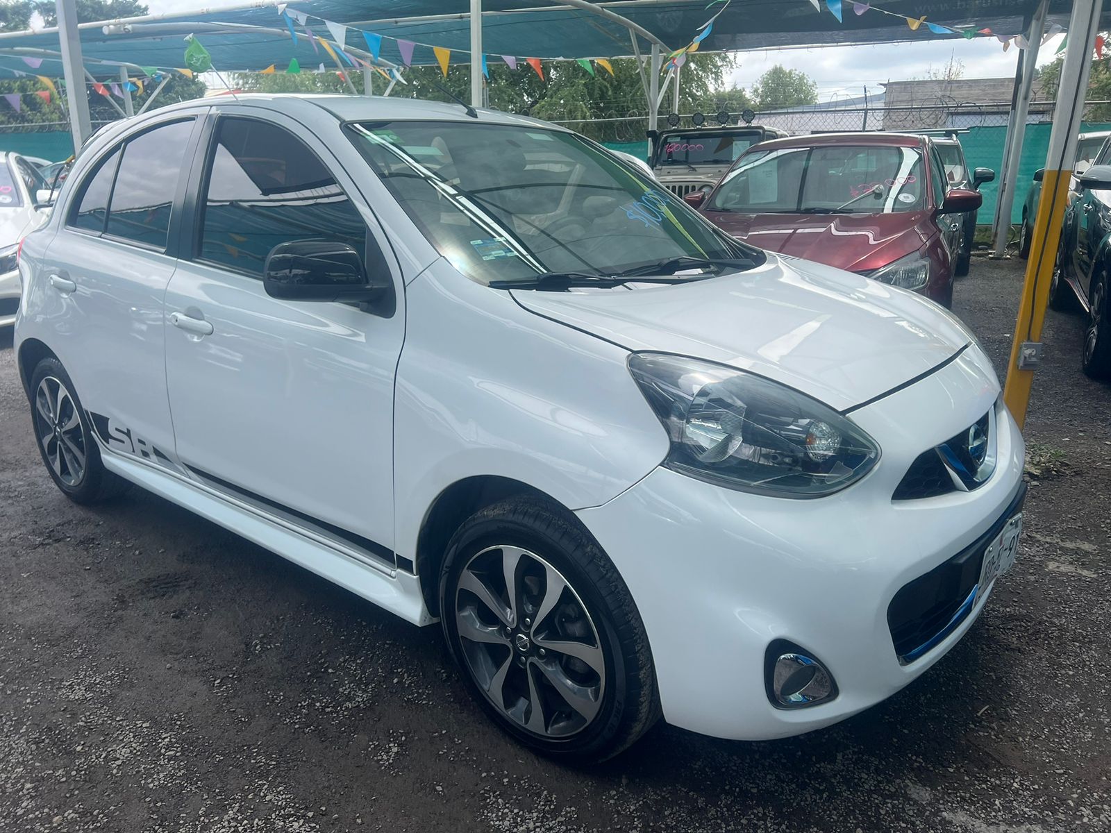Nissan March 2018 SR Manual Blanco