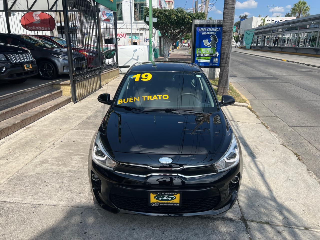 Kia Rio 2019 EX Automático Negro
