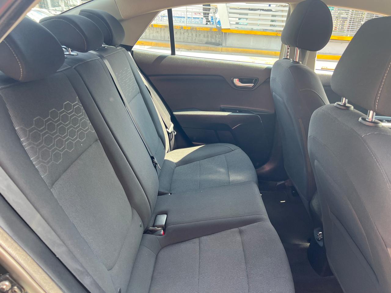 Kia Rio 2019 EX Automático Negro